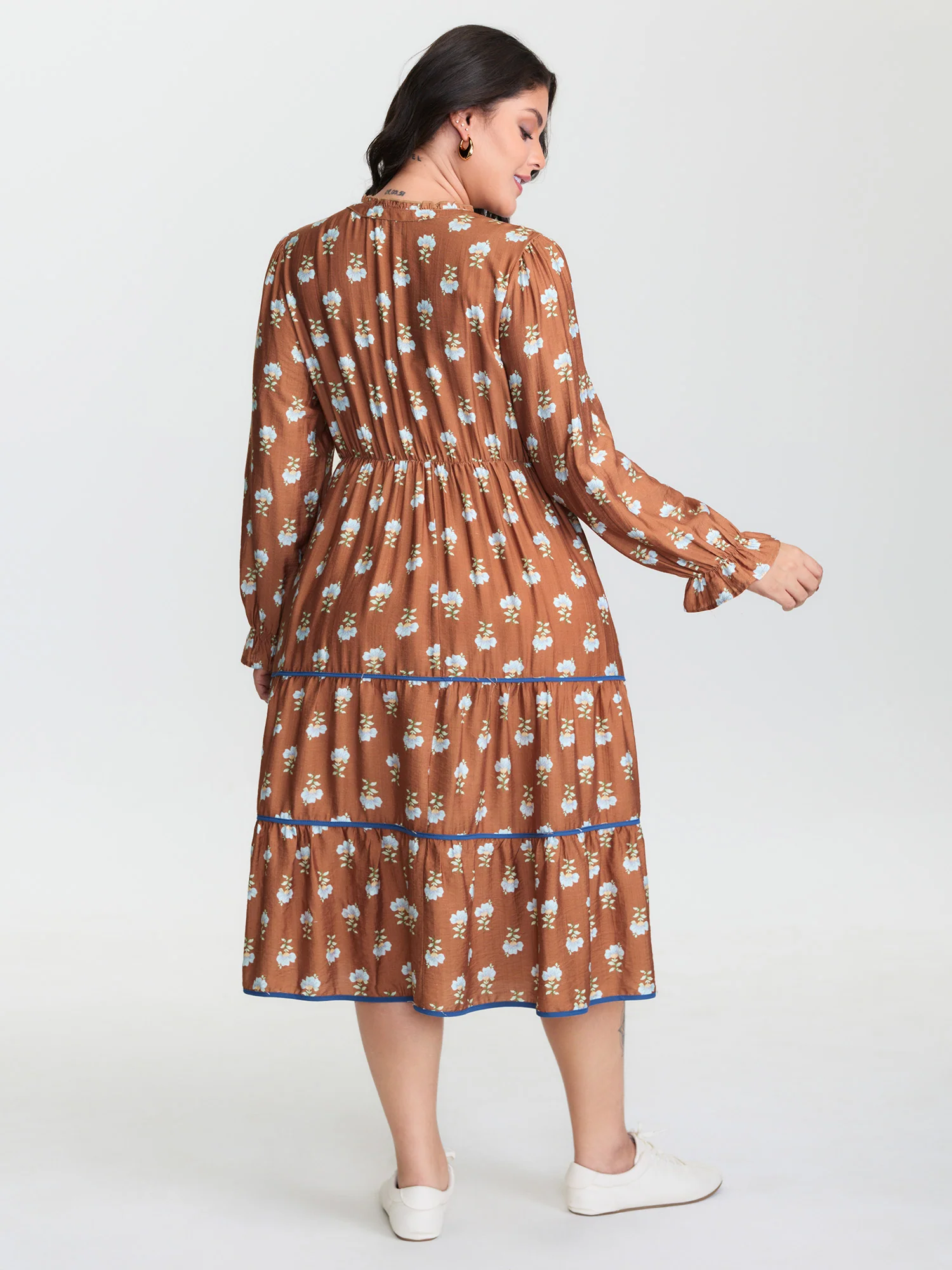 Supersoft Floral Print Drawstring Neckline Midi Dress - Image 5