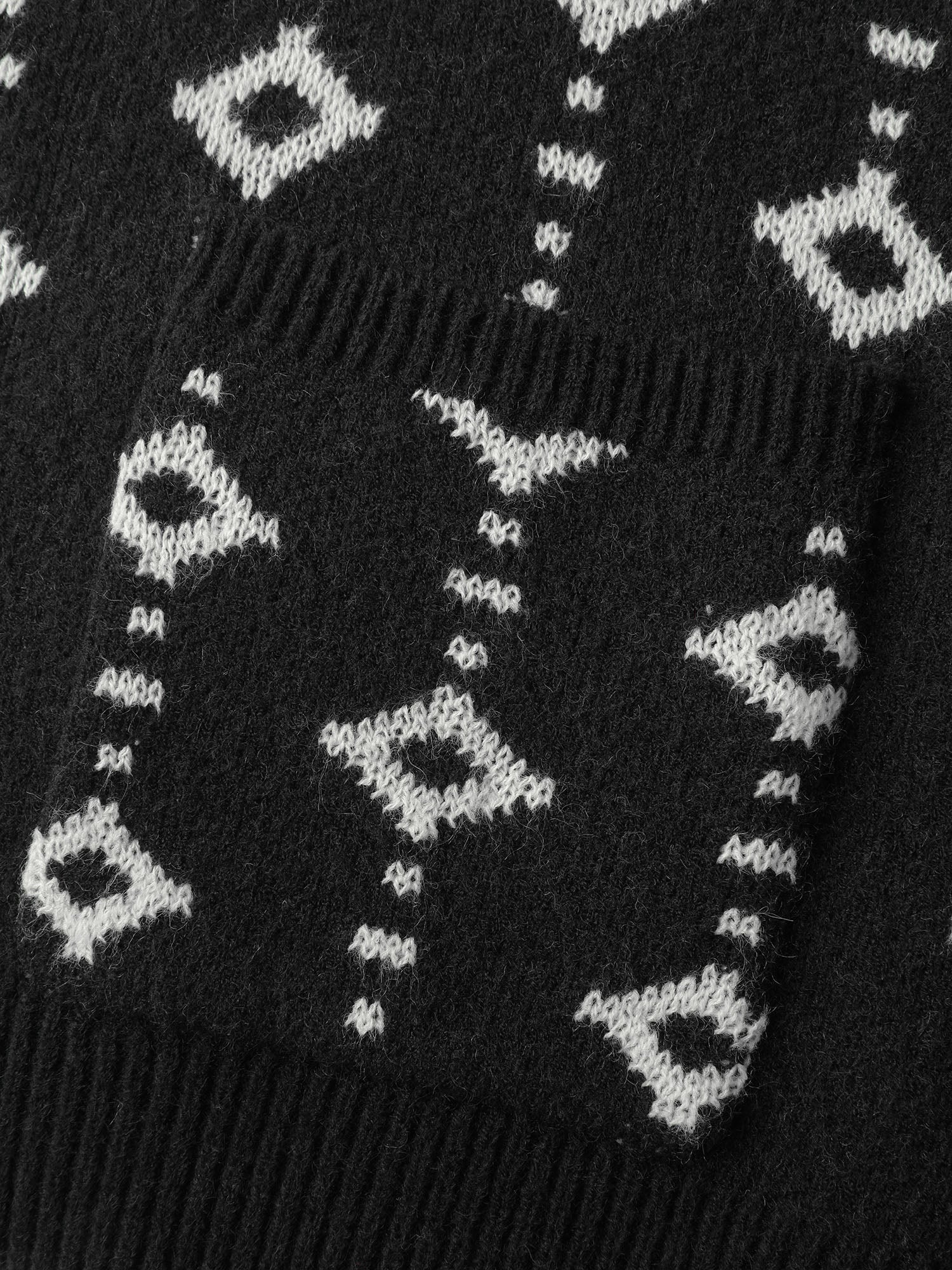 Supersoft Geometric Pattern Pockets Button Knit Cardigan - Image 6