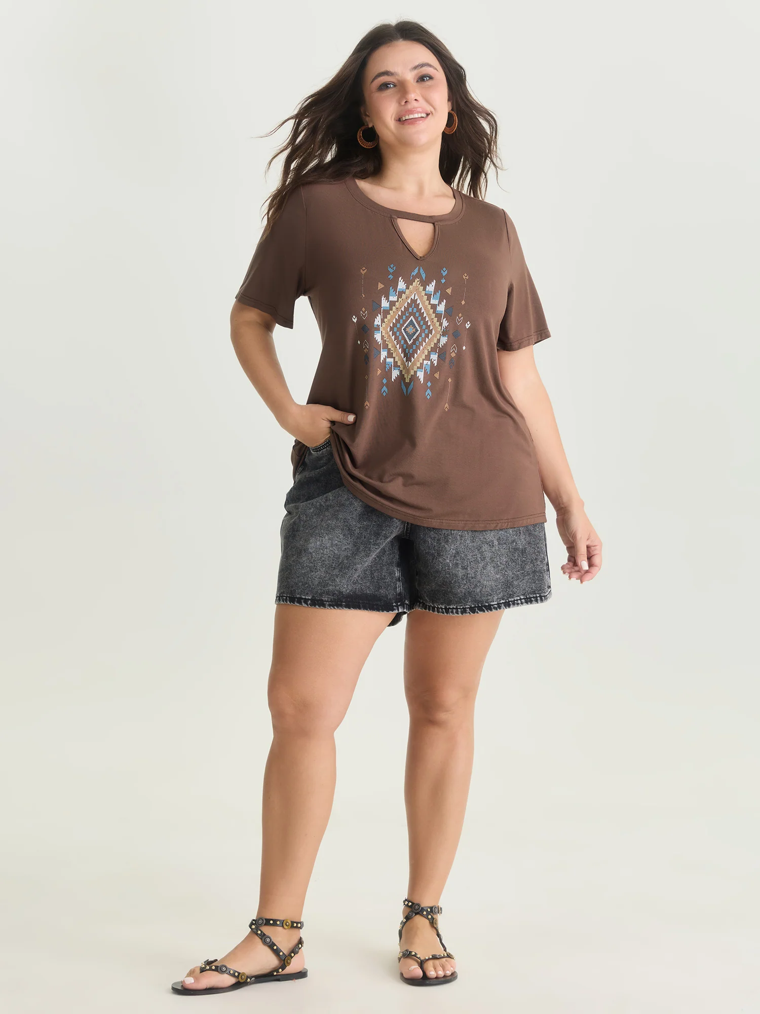 Supersoft Geometric Print Keyhole Neckline T-Shirt - Image 3
