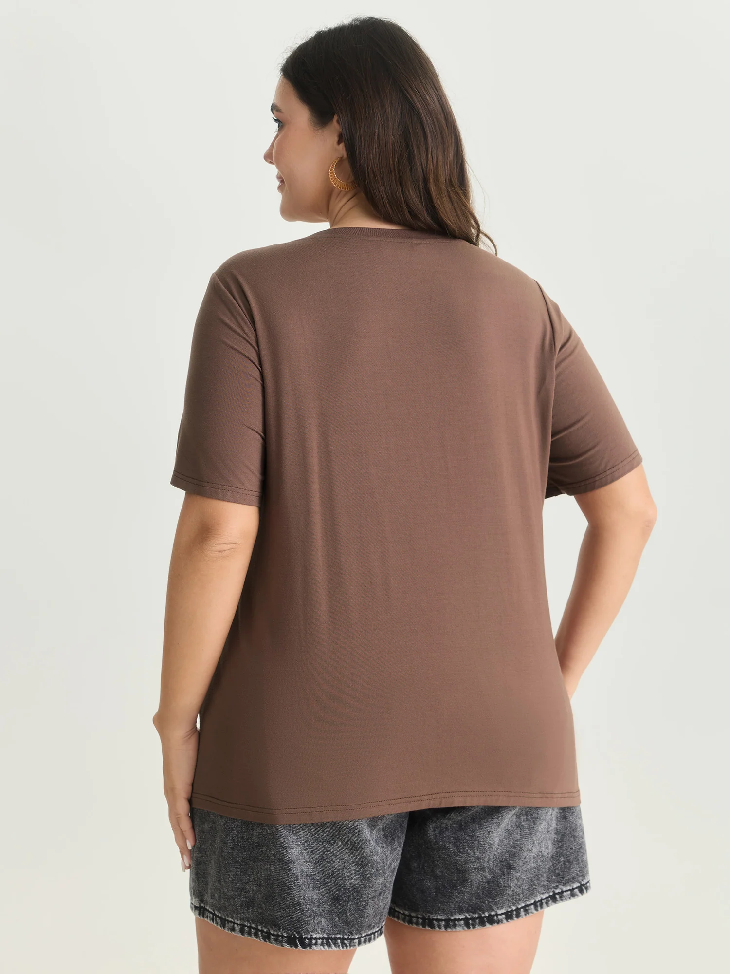 Supersoft Geometric Print Keyhole Neckline T-Shirt - Image 4