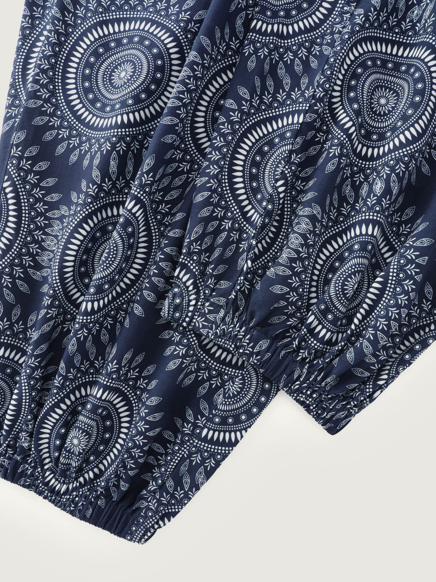 Supersoft Geometric Print Pockets Shirred Waist Pants - Image 6