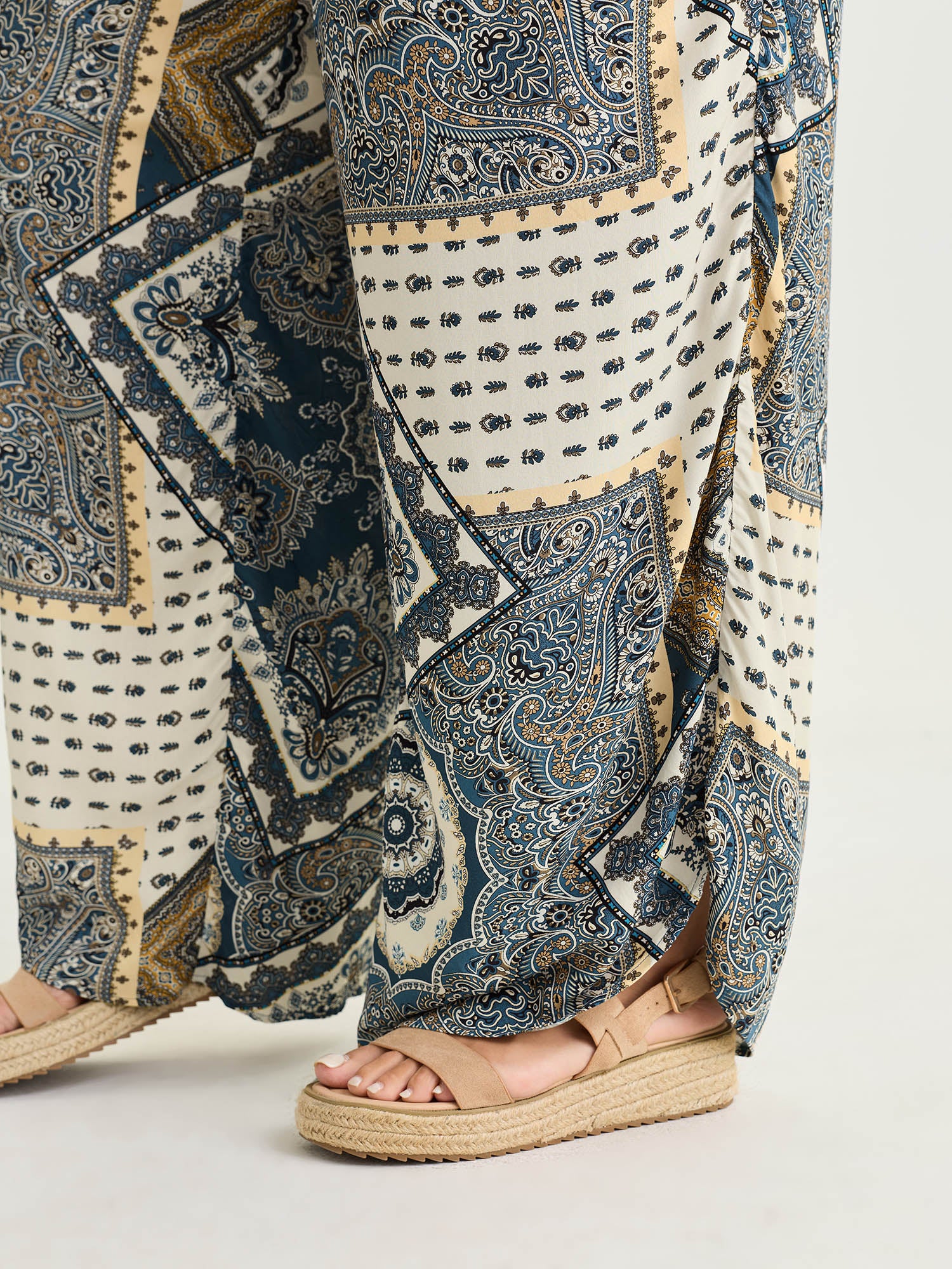 Supersoft Geometric Print Shirred Waist Pants - Image 5