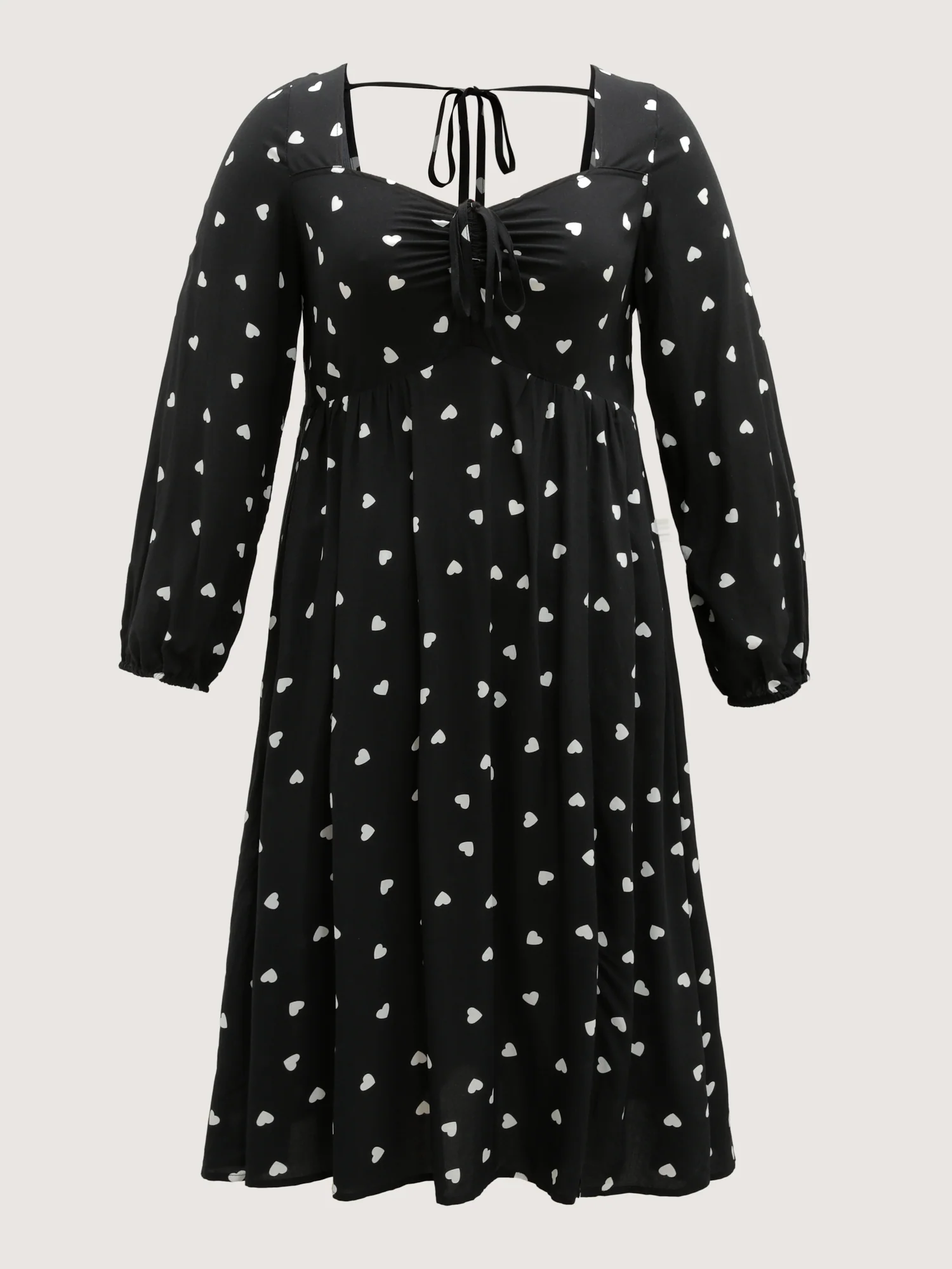 Supersoft Hearts Back Cut-Out Drawstring Midi Dress - Image 7