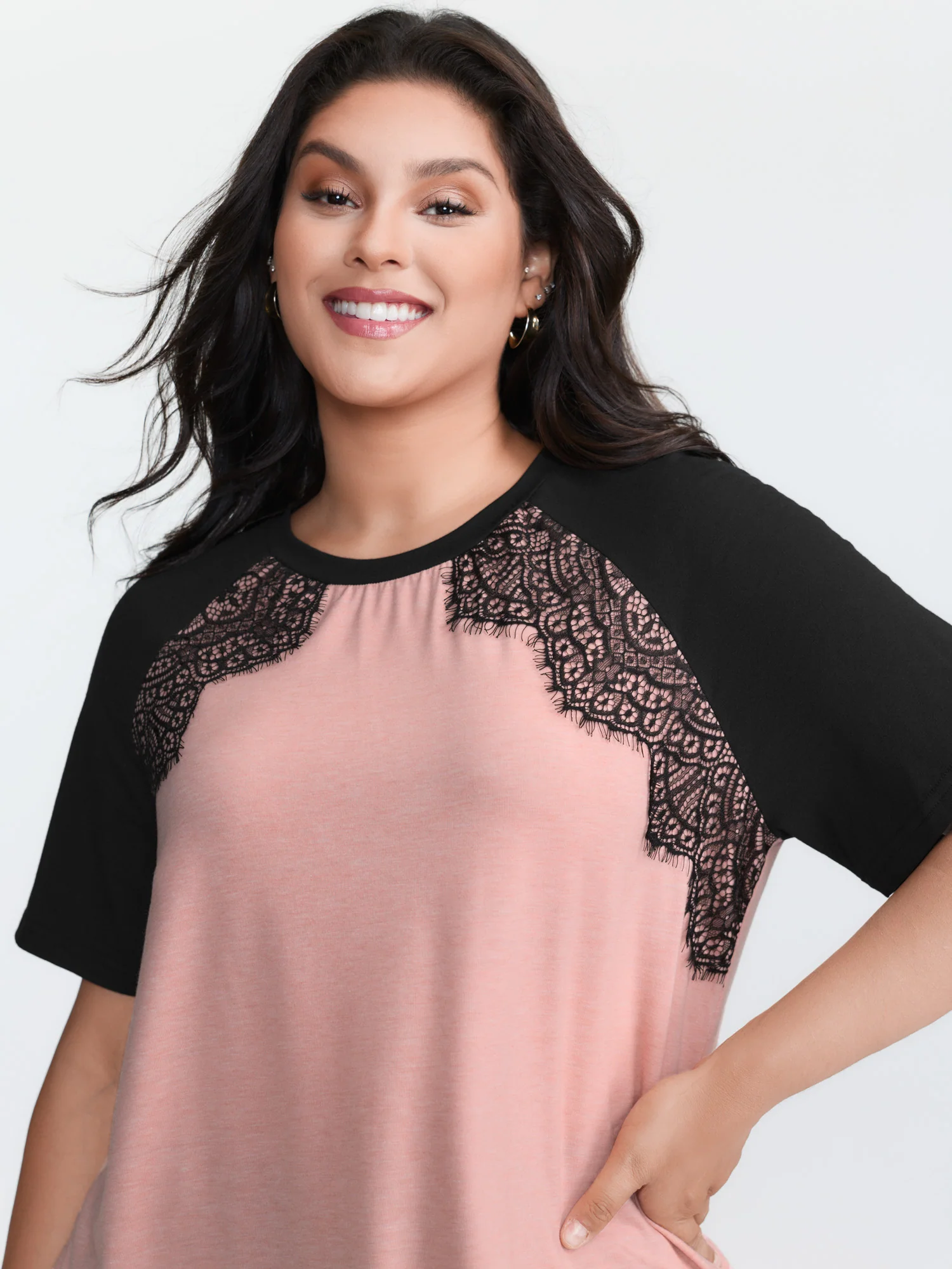 Supersoft Lace Trim Raglan Sleeve Color Contrast T-Shirt - Image 2