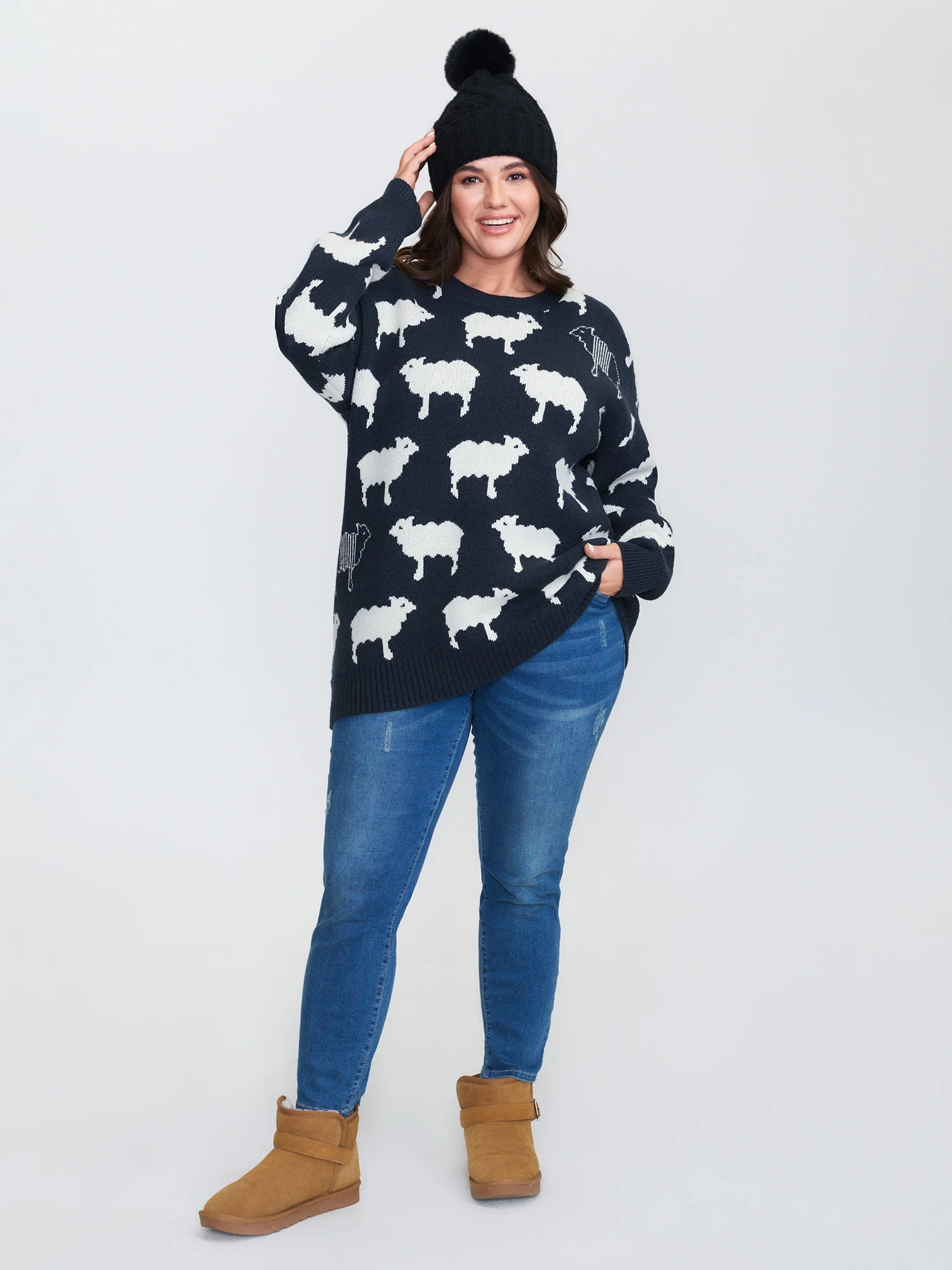 Supersoft Lamb Everywhere Pattern Jacquard Pullover - Image 3