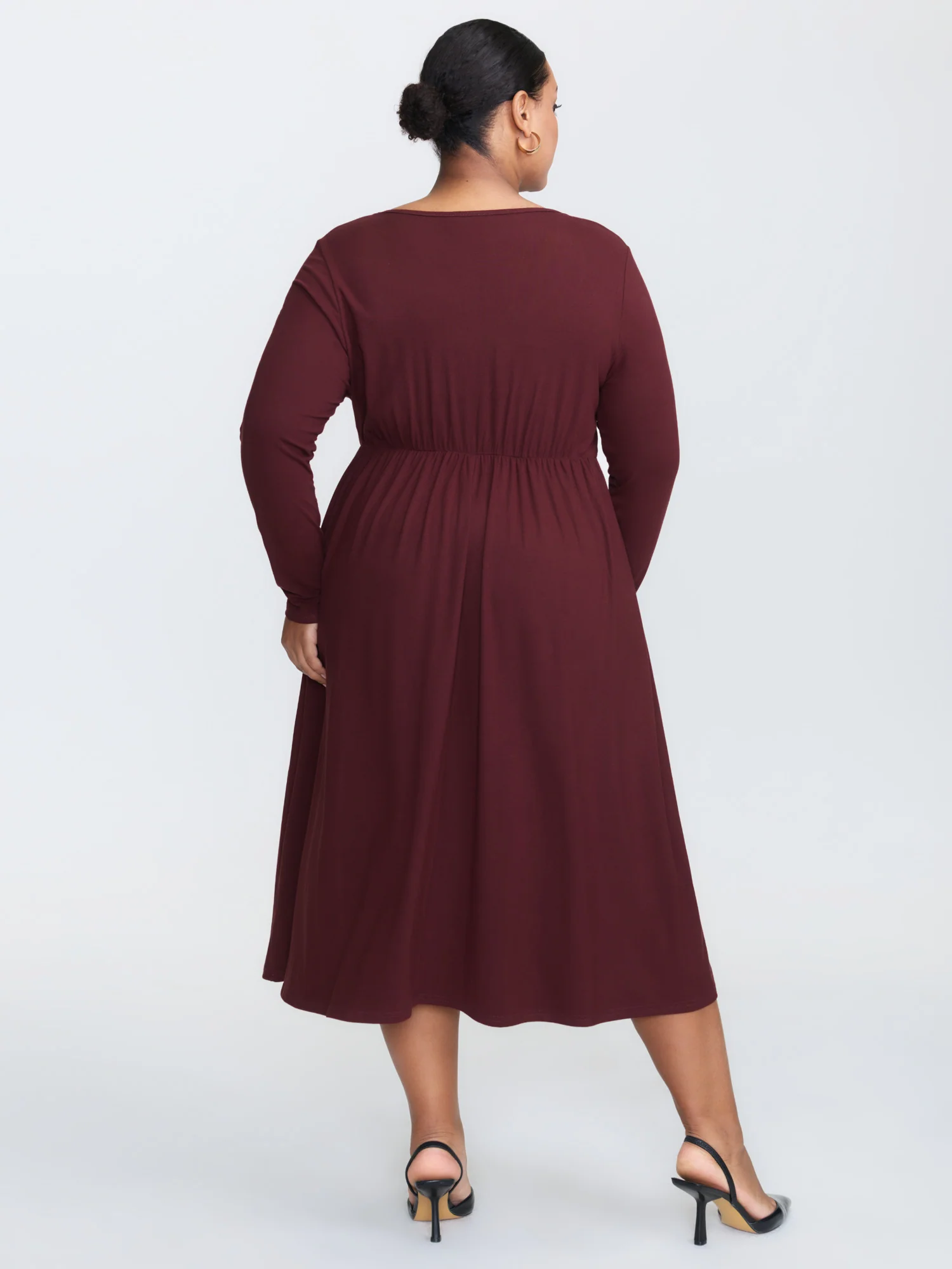 Supersoft Metal Buckle Gathered Waist Midi Dress - Image 4