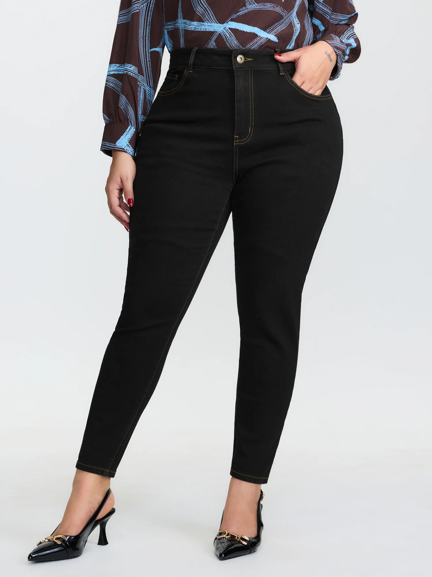 Supersoft Skinny-Fit Cropped Fit Jeans - Image 2
