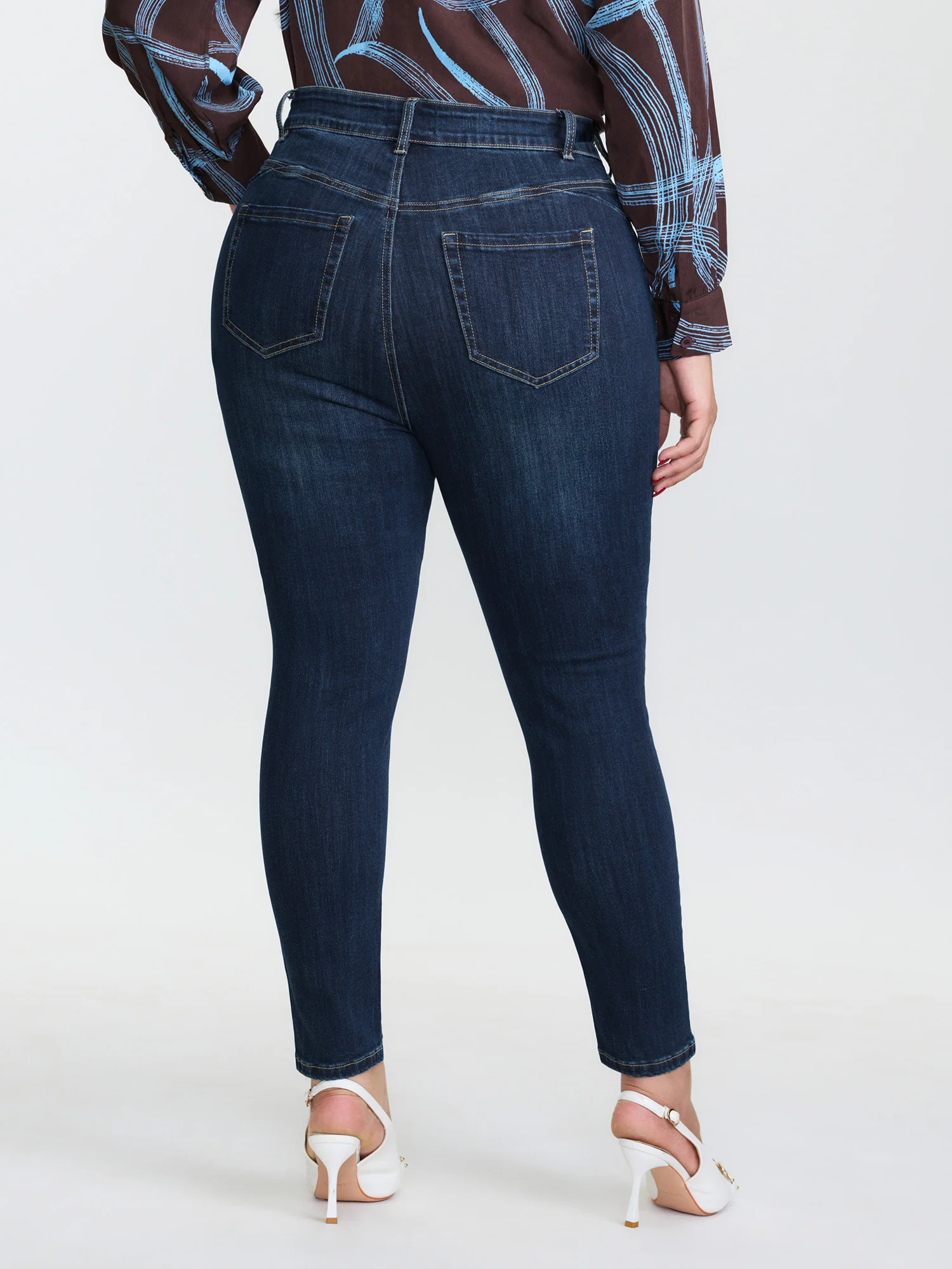 Super Stretchy Skinny-Fit Cropped Jeans - Image 5