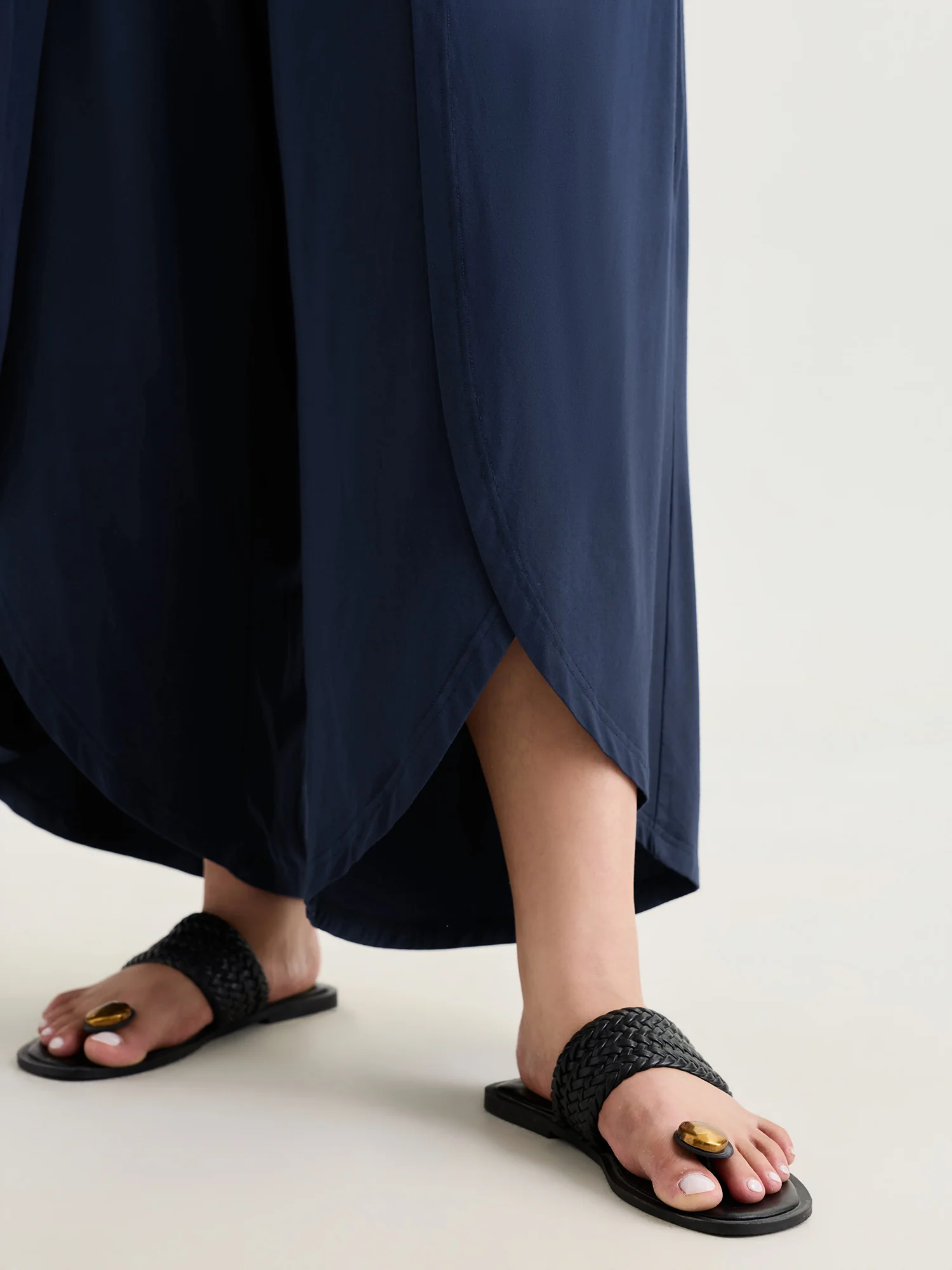 Supersoft Petal Hem Wide-Leg Pants - Image 5