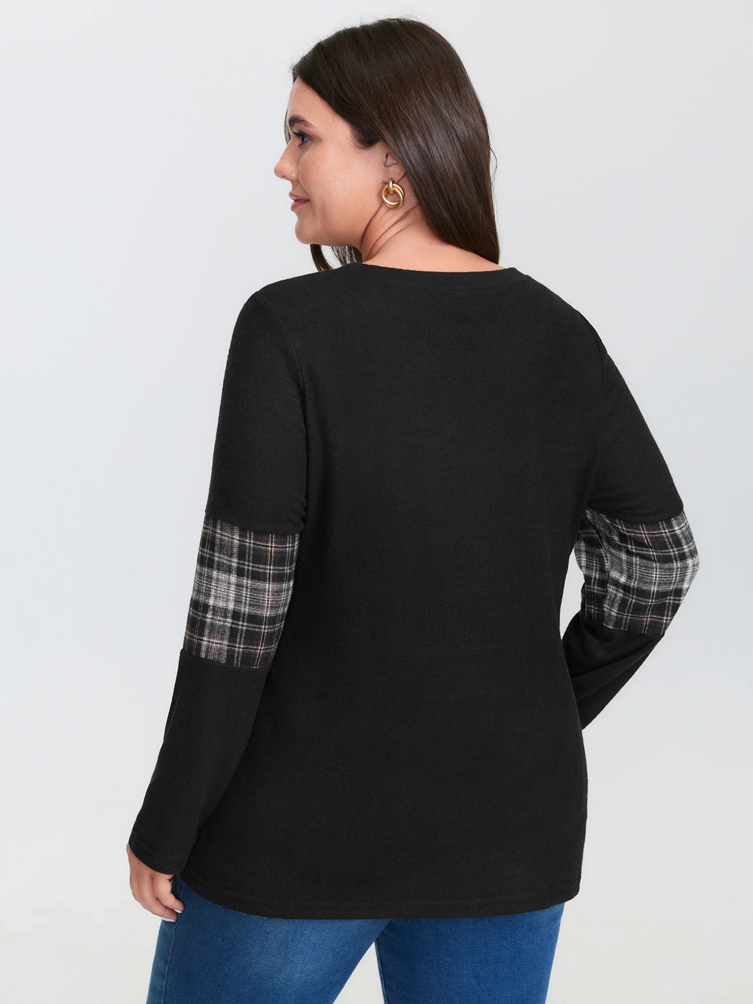 Supersoft Plaid Pattern T-Shirt - Image 4
