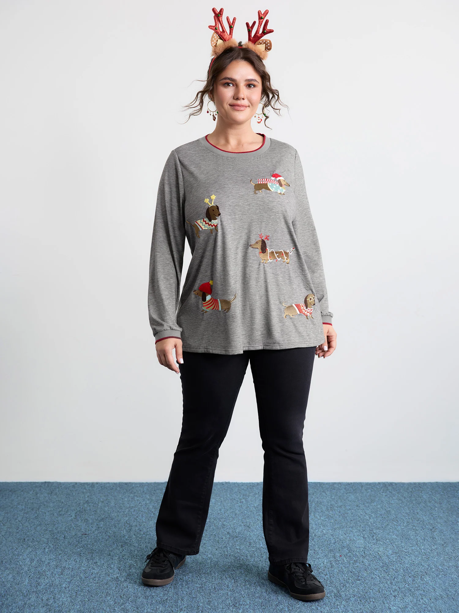 Supersoft Puppy Embroidery Contrast T-Shirt - Image 11