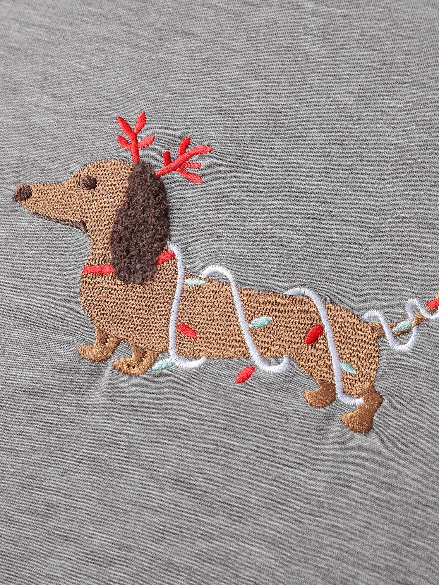 Supersoft Puppy Embroidery Contrast T-Shirt - Image 13