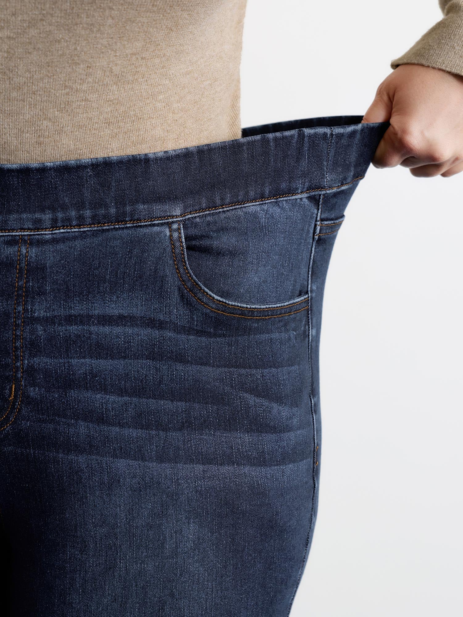 Pull-On Rhinestone Hem Cropped Jeans - Image 4