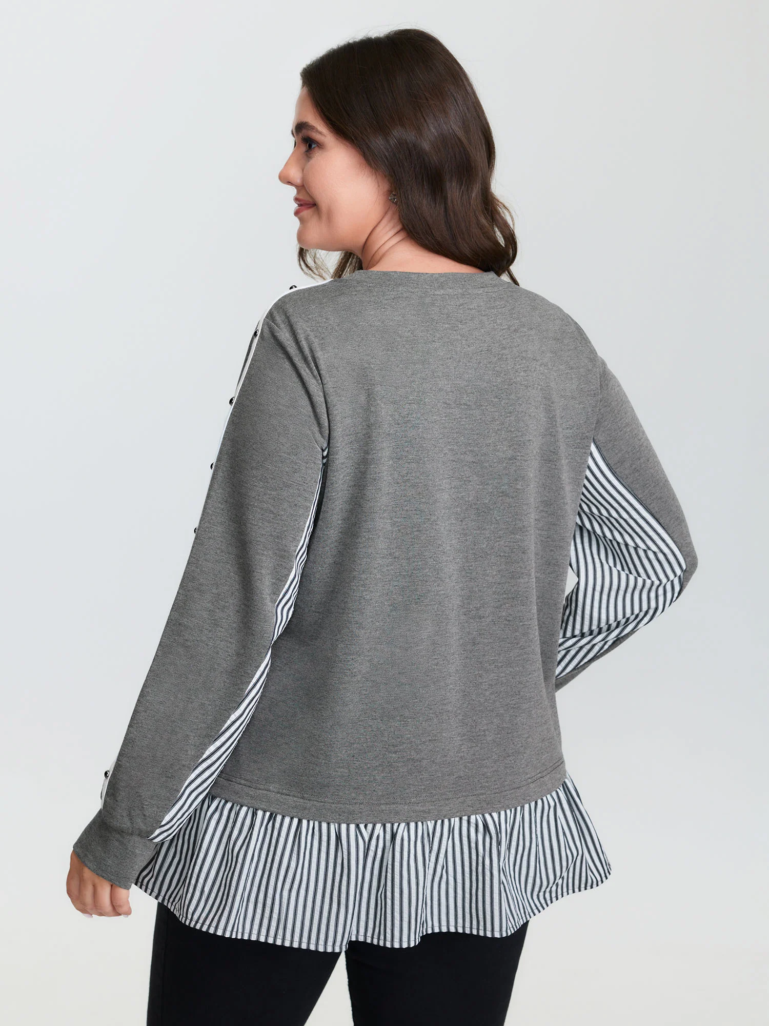 Supersoft Rivets Layered Color Contrast Sweatshirt - Image 5