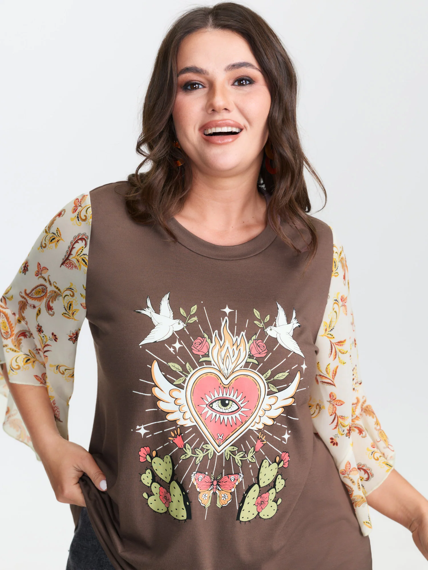 Supersoft Romantic Color Contrast T-Shirt - Image 3