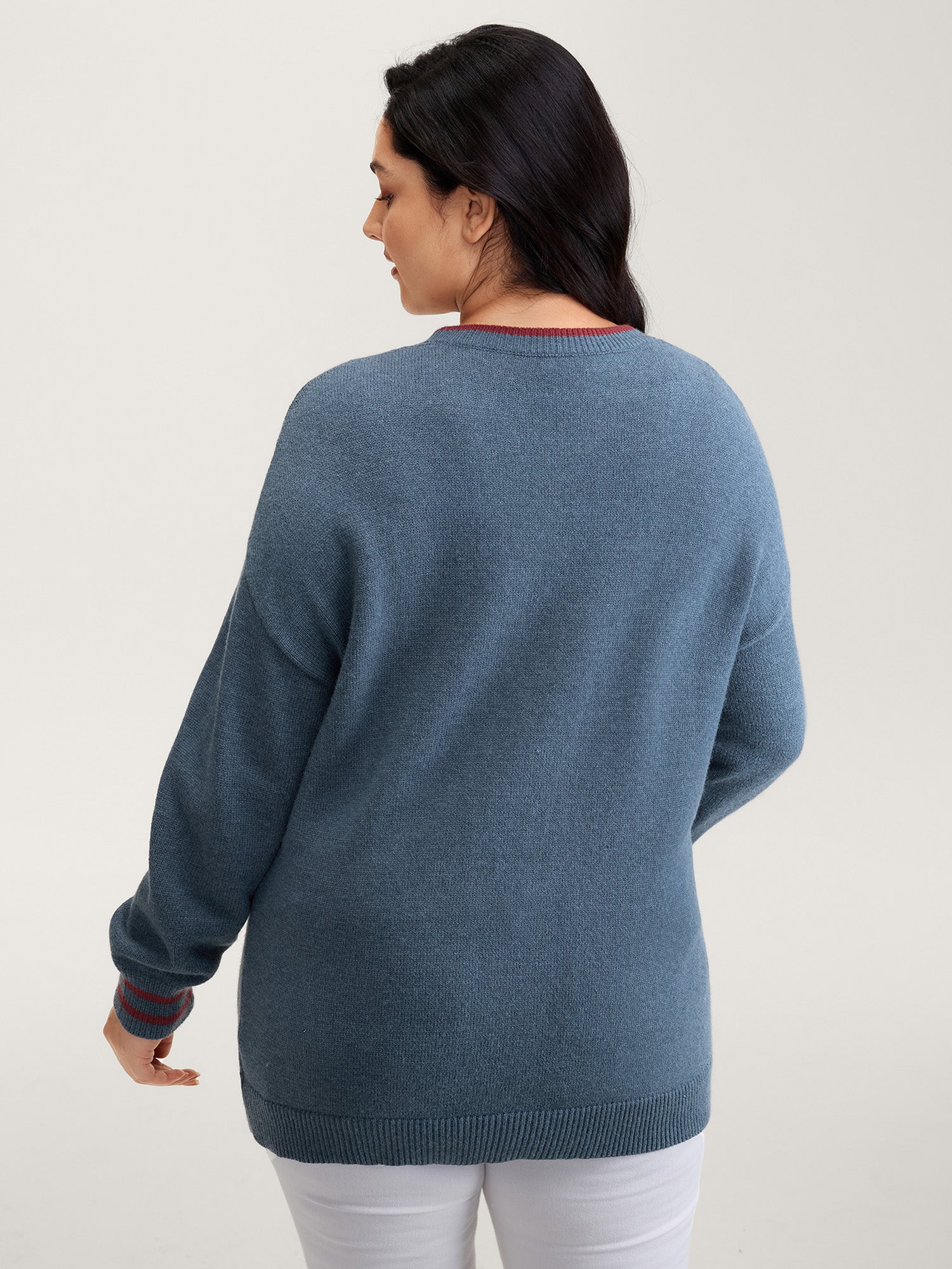 Supersoft Rosy Motif Contrast Round Neck Pullover - Image 4