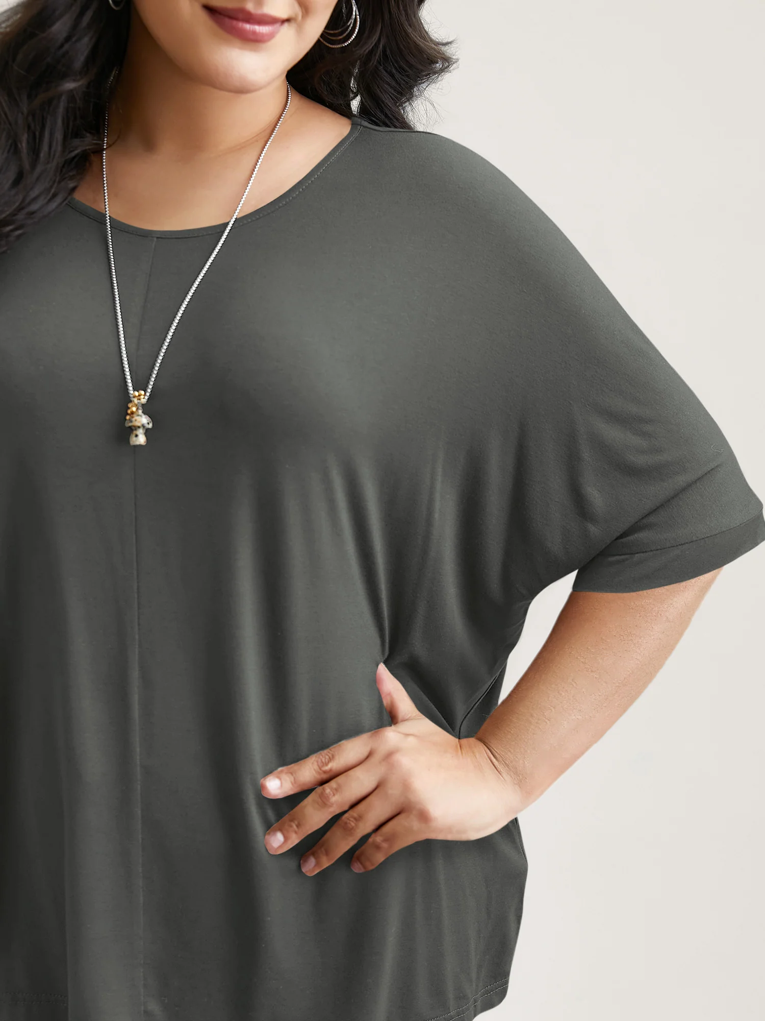 Supersoft Round Neck Plain T-Shirt - Image 47