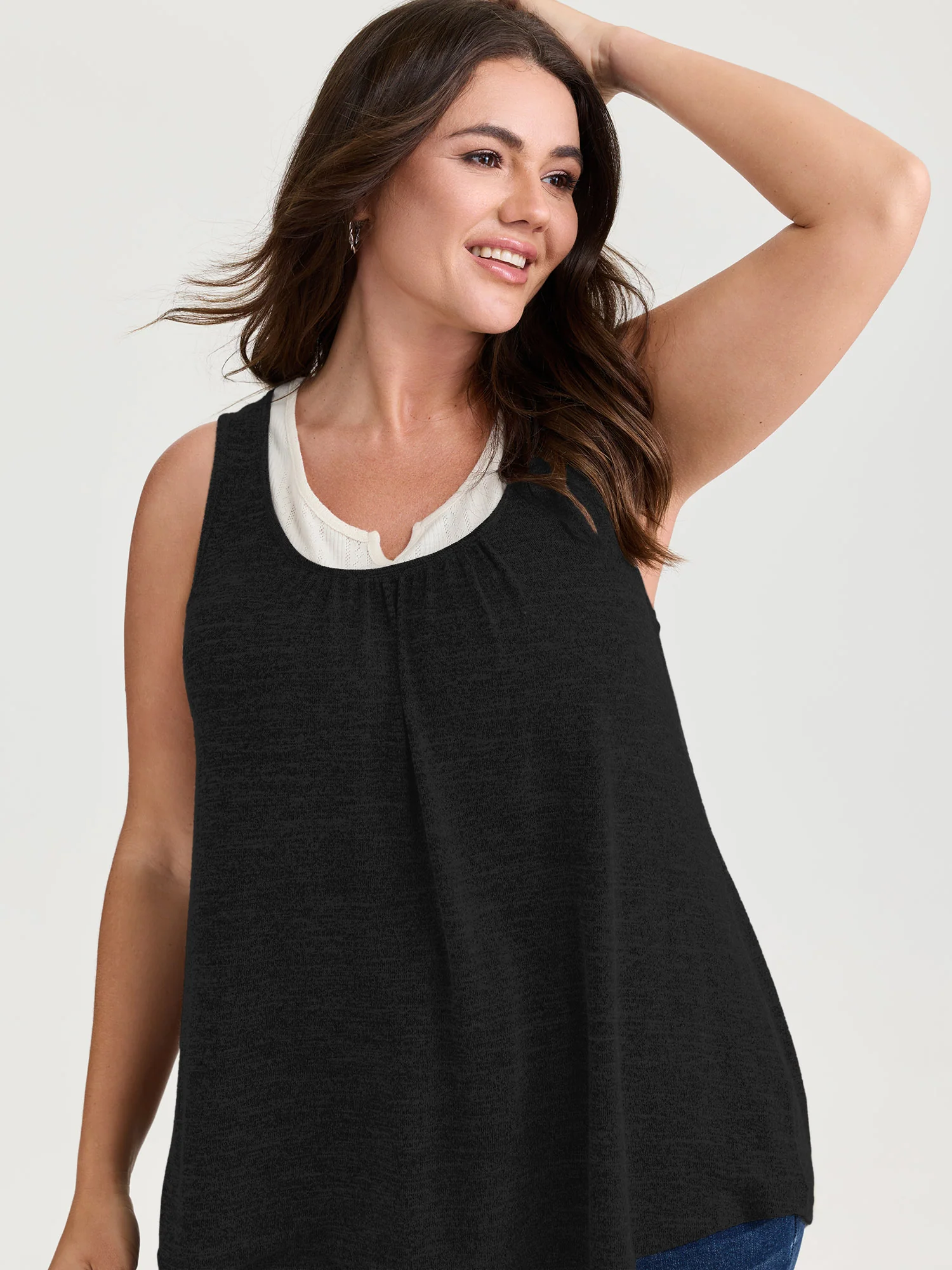 Supersoft Scoop Neckline Color Contrast Tank Top - Image 7