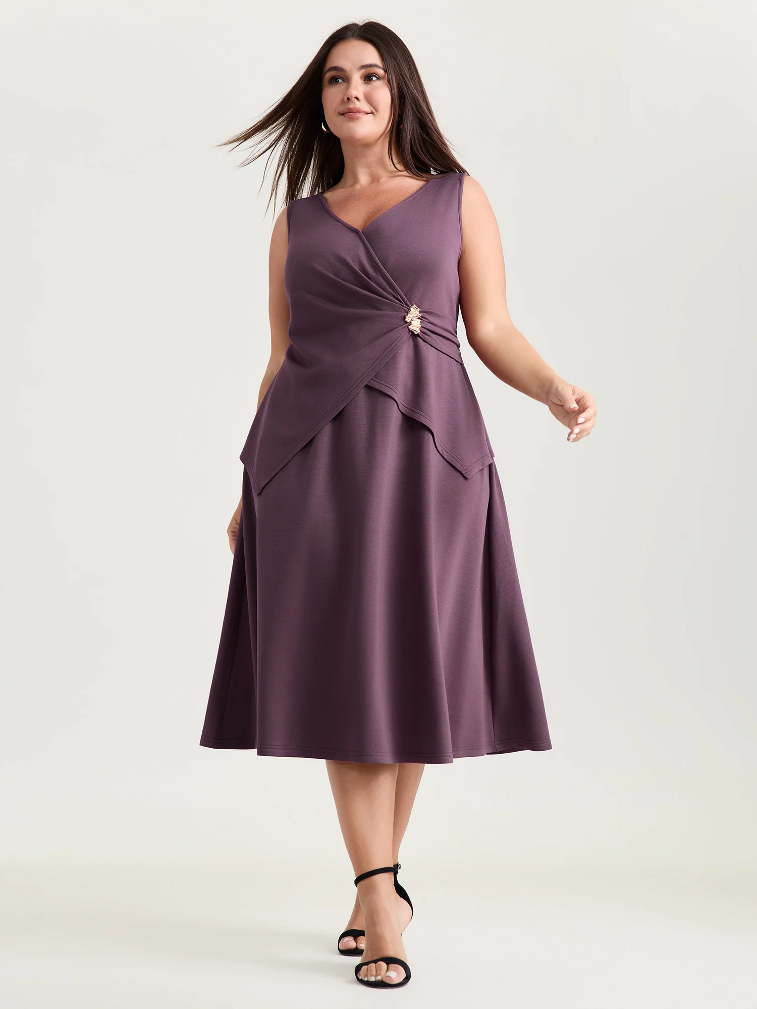 Supersoft Side Knot Metal Detail Midi Dress - Image 3