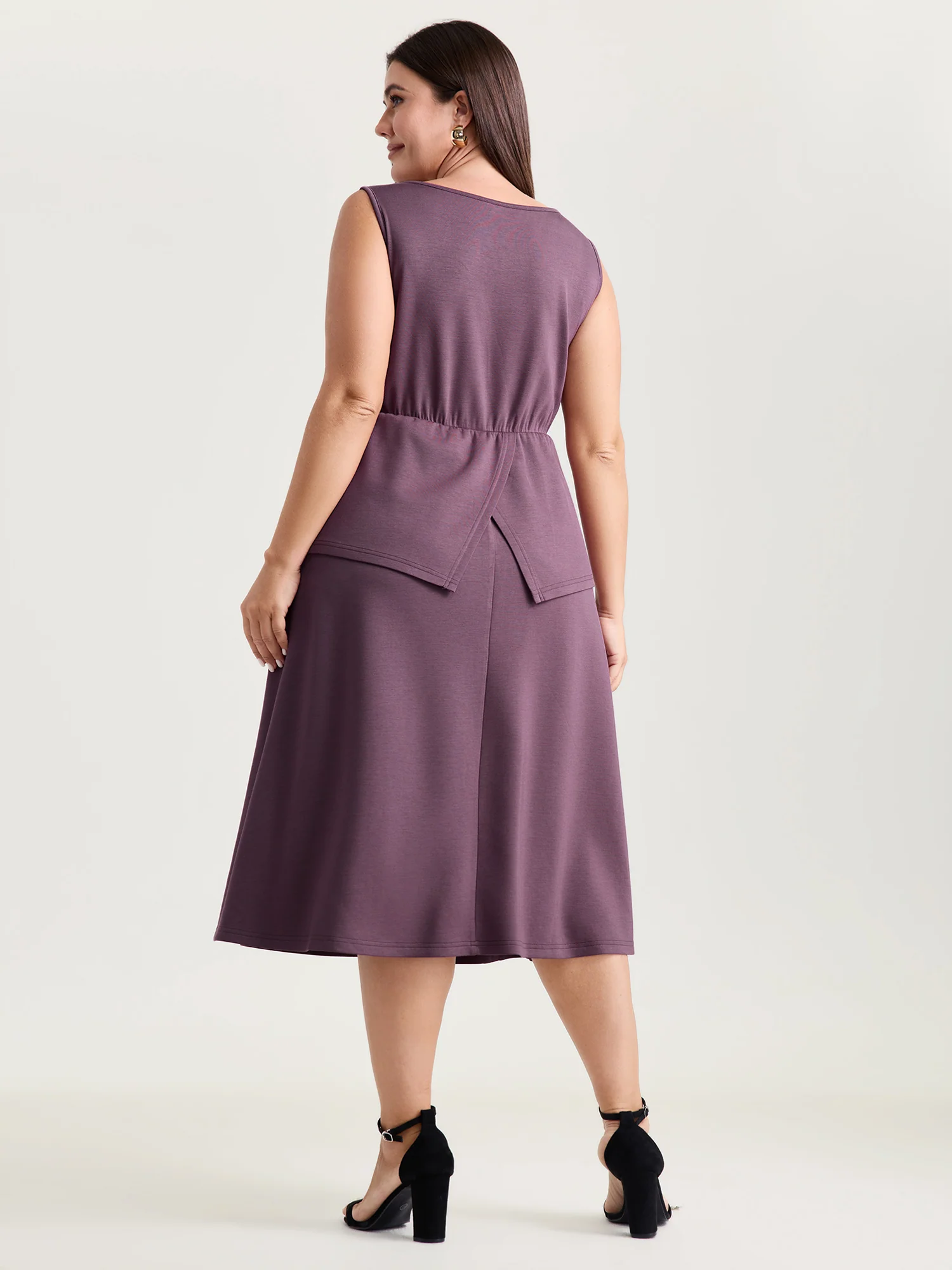 Supersoft Side Knot Metal Detail Midi Dress - Image 4