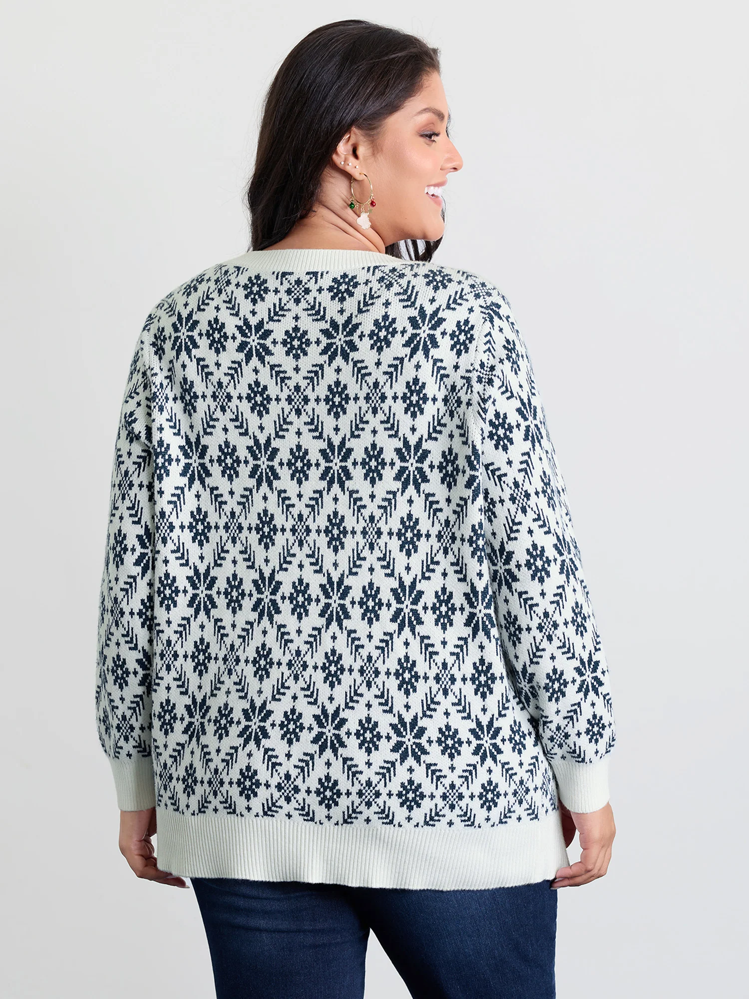 Supersoft Snowflake Jacquard Pattern Pockets Knit Cardigan - Image 5