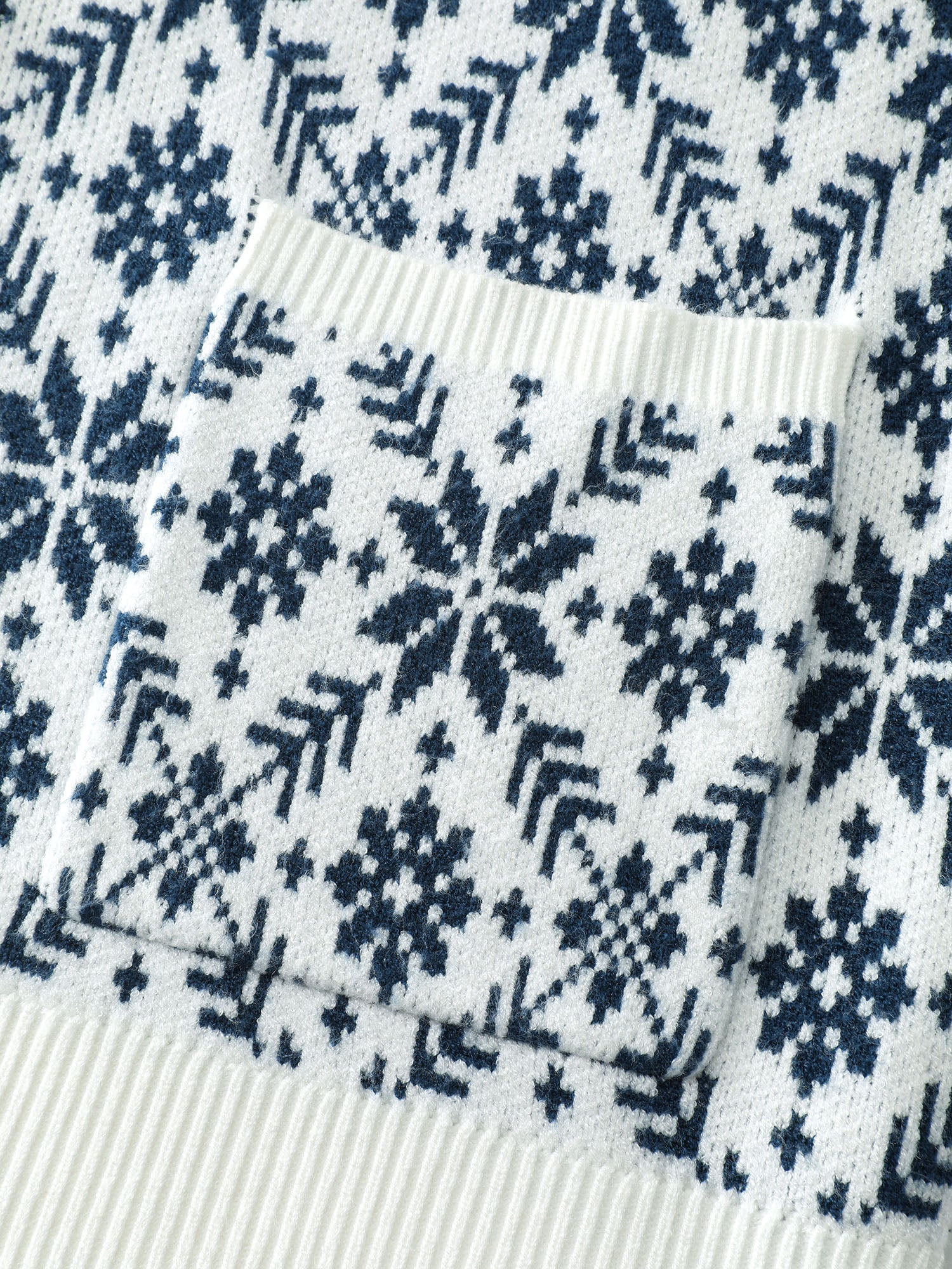Supersoft Snowflake Jacquard Pattern Pockets Knit Cardigan - Image 7