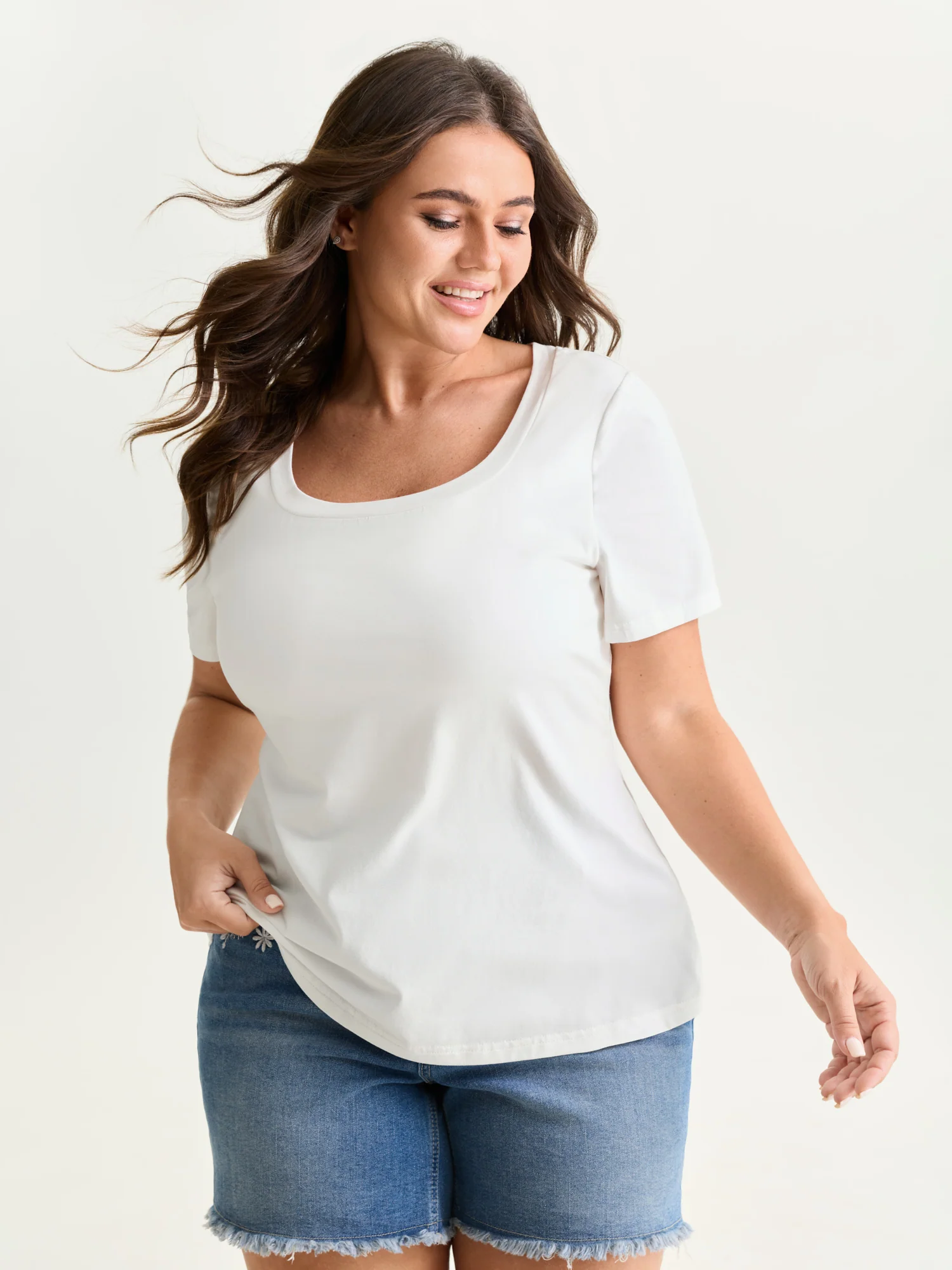 Supersoft Supportive Bra Square Neckline Fitted T-Shirt - Image 10