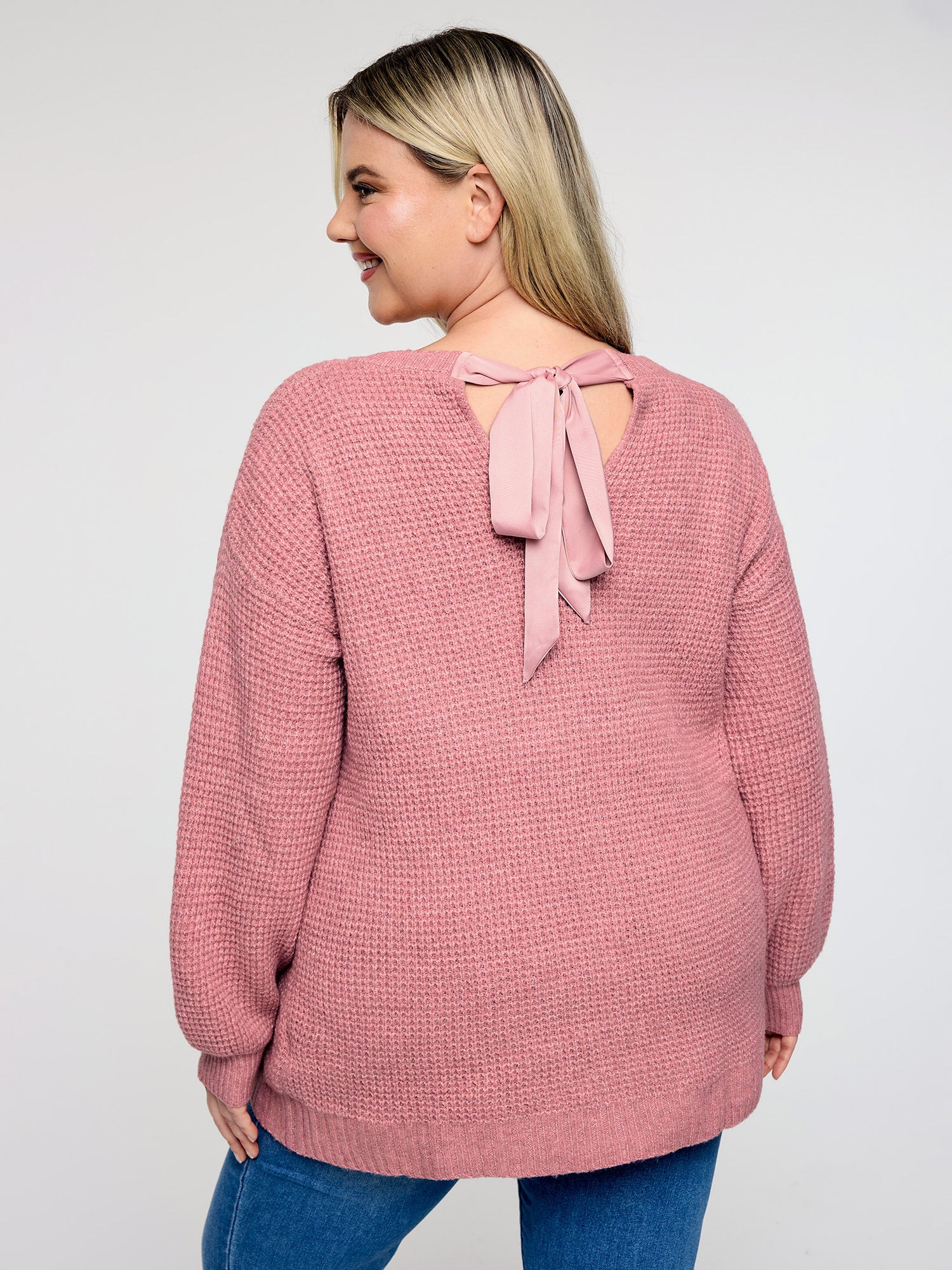 Supersoft Stretchy Bowtie Back Textured Pullover - Image 5