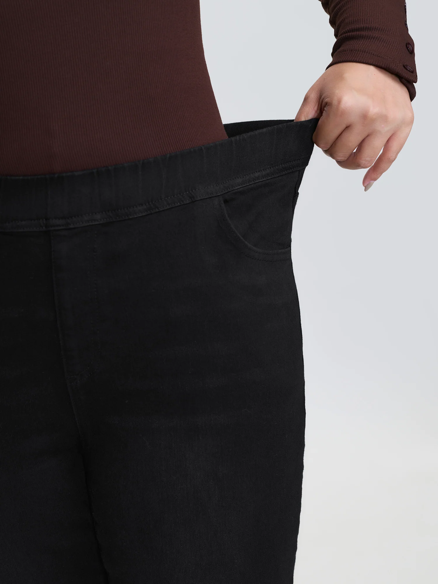 Supersoft Stretchy Flared Jeans - Image 4