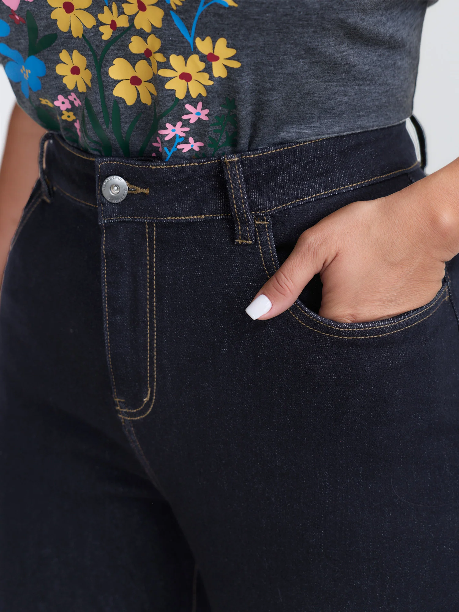 Supersoft Stretchy Mid-Rise Flared Hem Jeans - Image 3