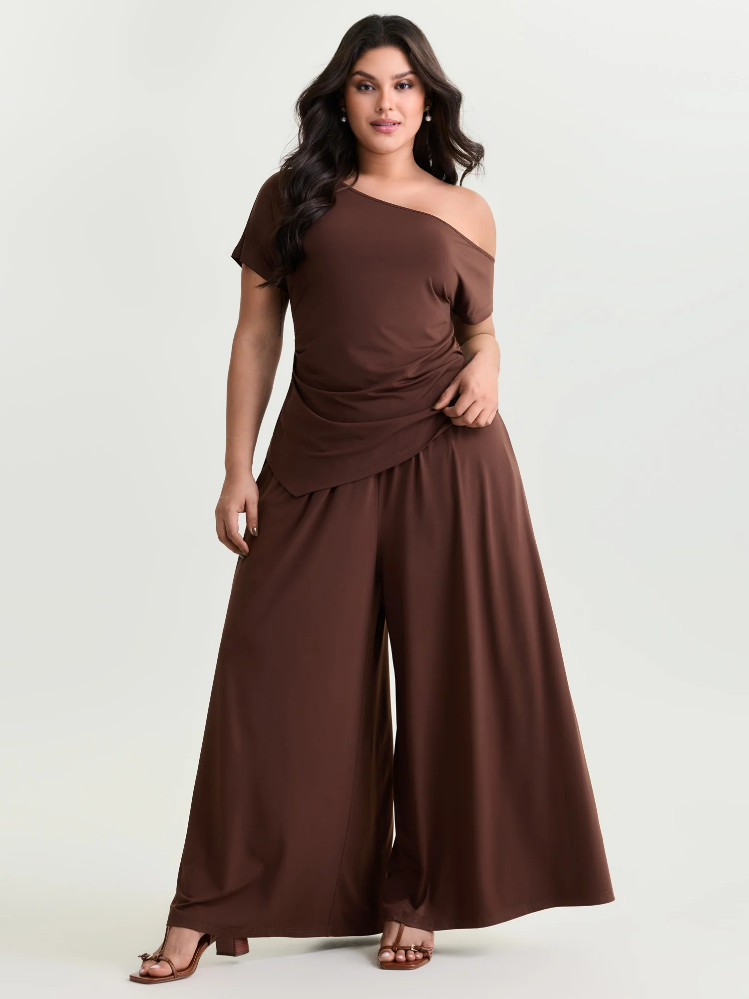 Supersoft Stretchy One-Shoulder Ruched Knit Top - Image 3