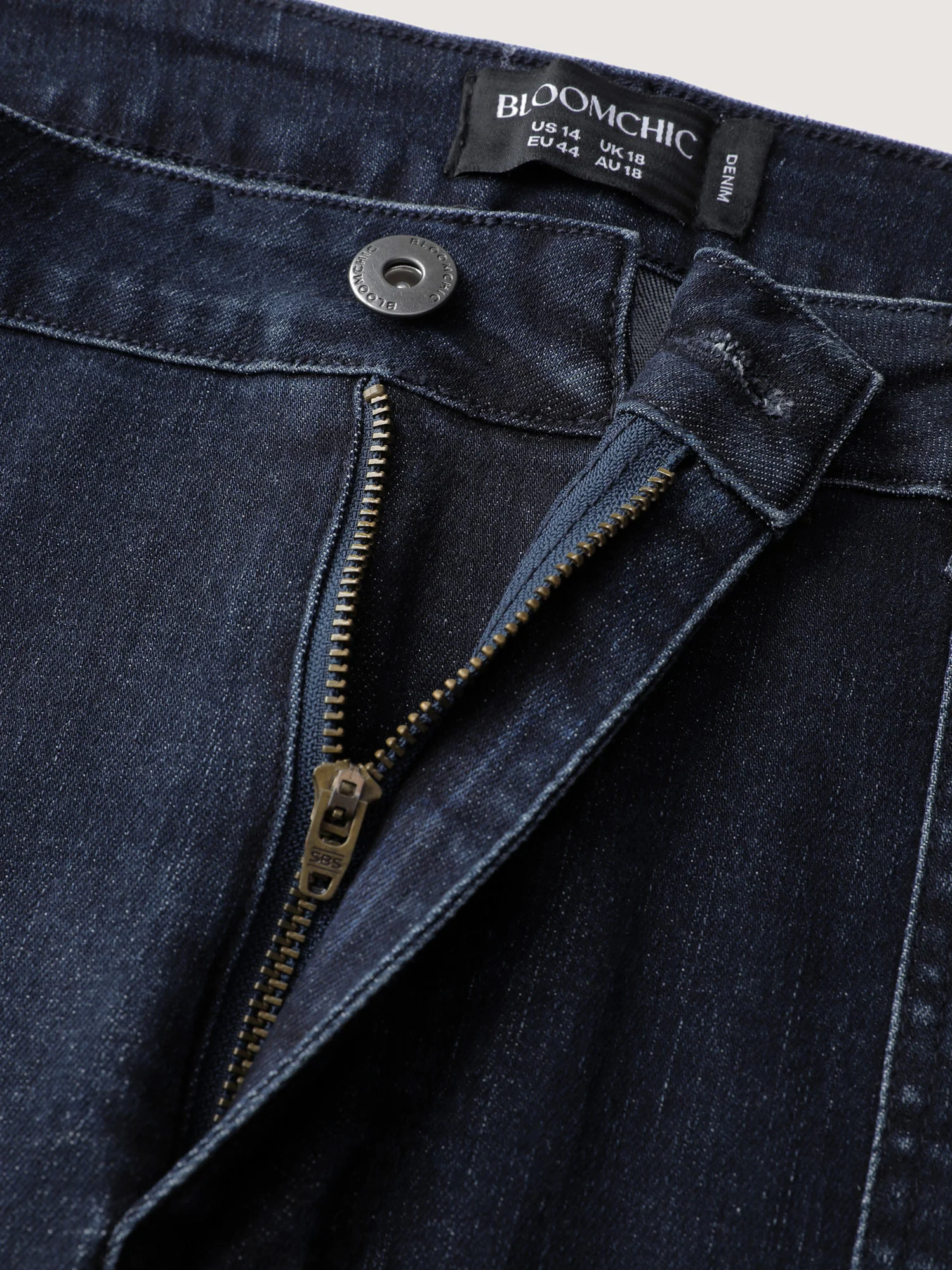 Supersoft Stretchy Patch Pockets Bootcut Jeans - Image 6