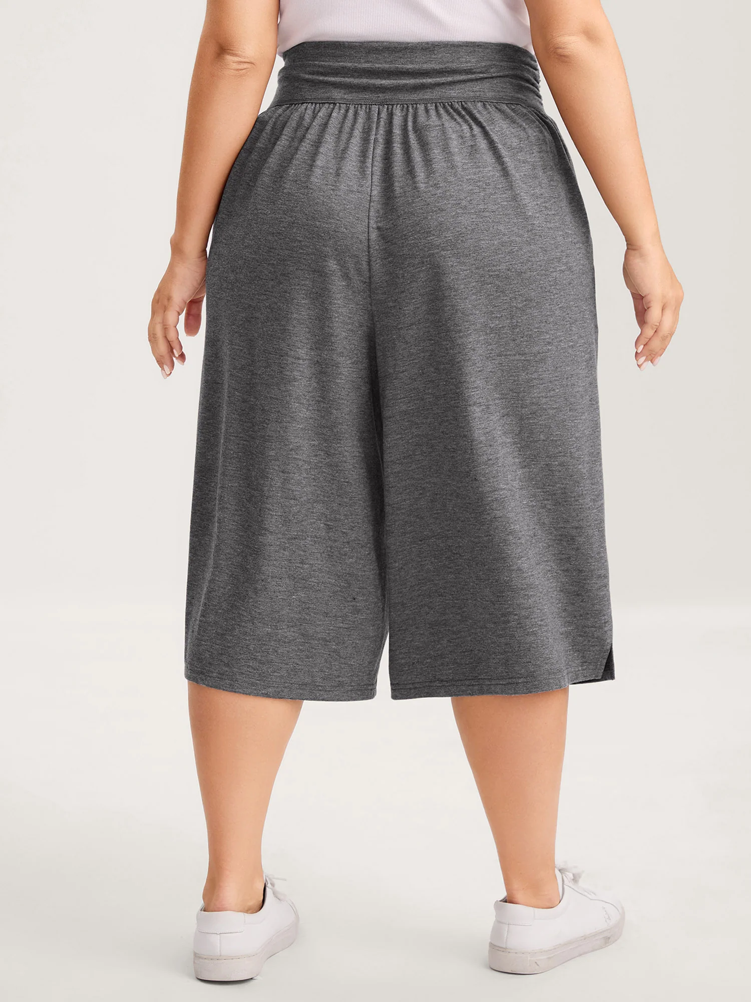 Supersoft Stretchy Pleated Waist Straight-Leg Pants - Image 4