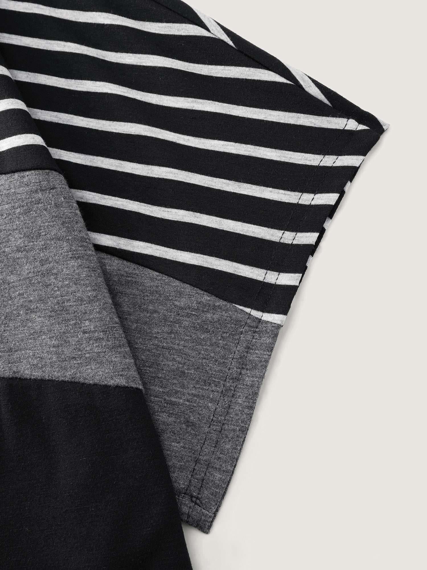 Supersoft Striped Print Color Contrast T-Shirt - Image 5