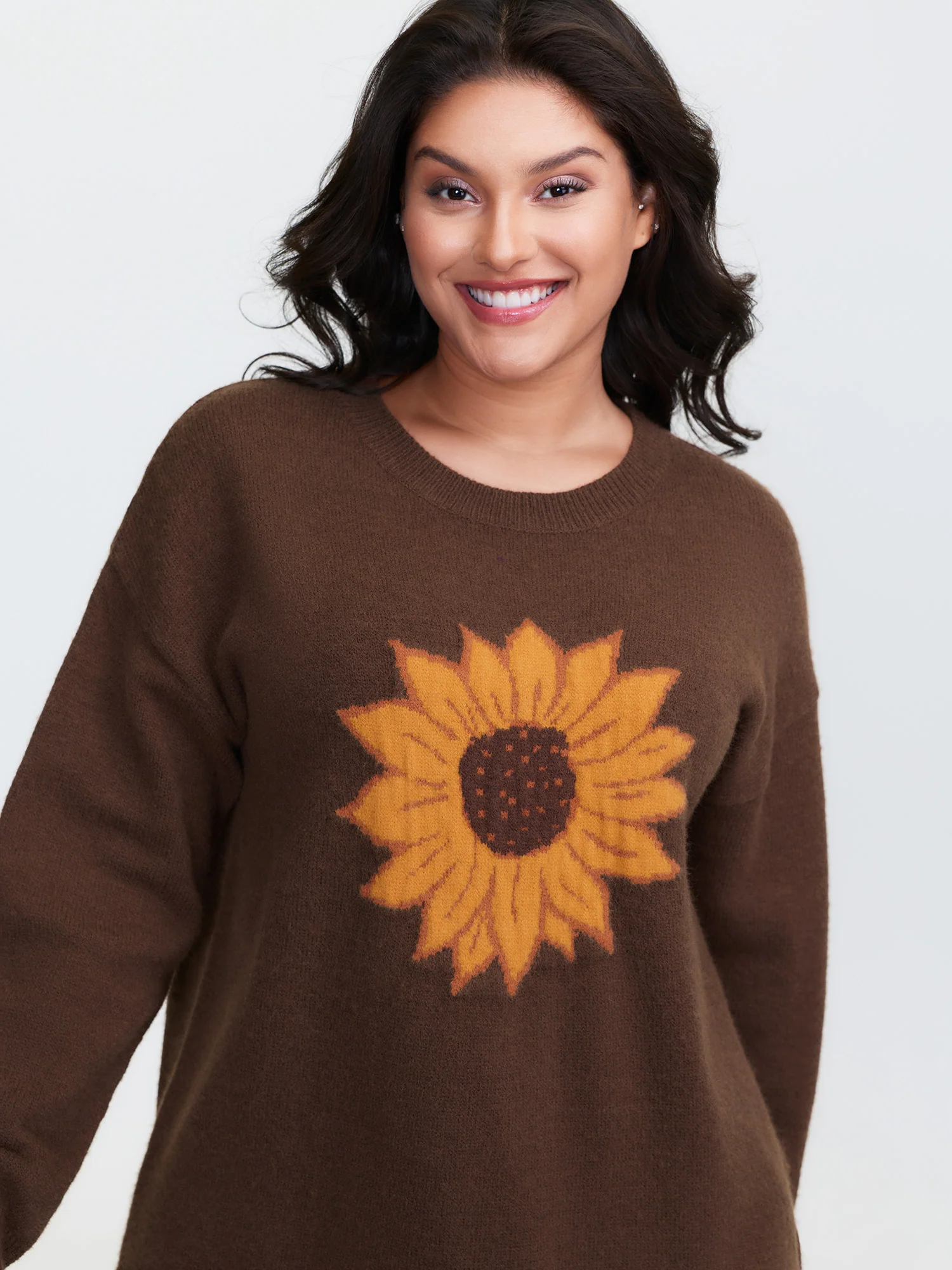 Supersoft Sunflower Pattern Round Neck Pullover - Image 2