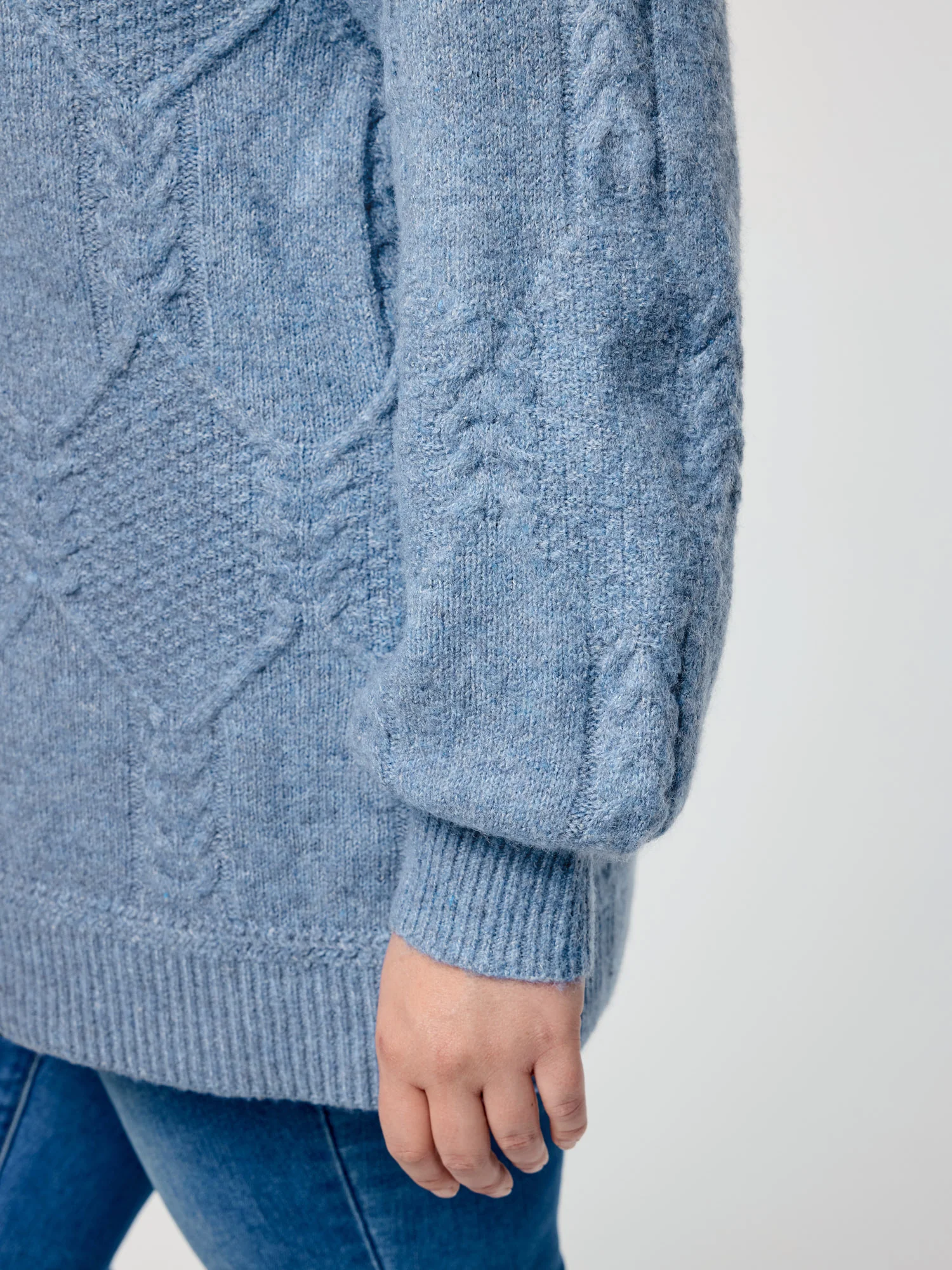 Supersoft Textured Backless Ribbed Hem Pullover - Image 4