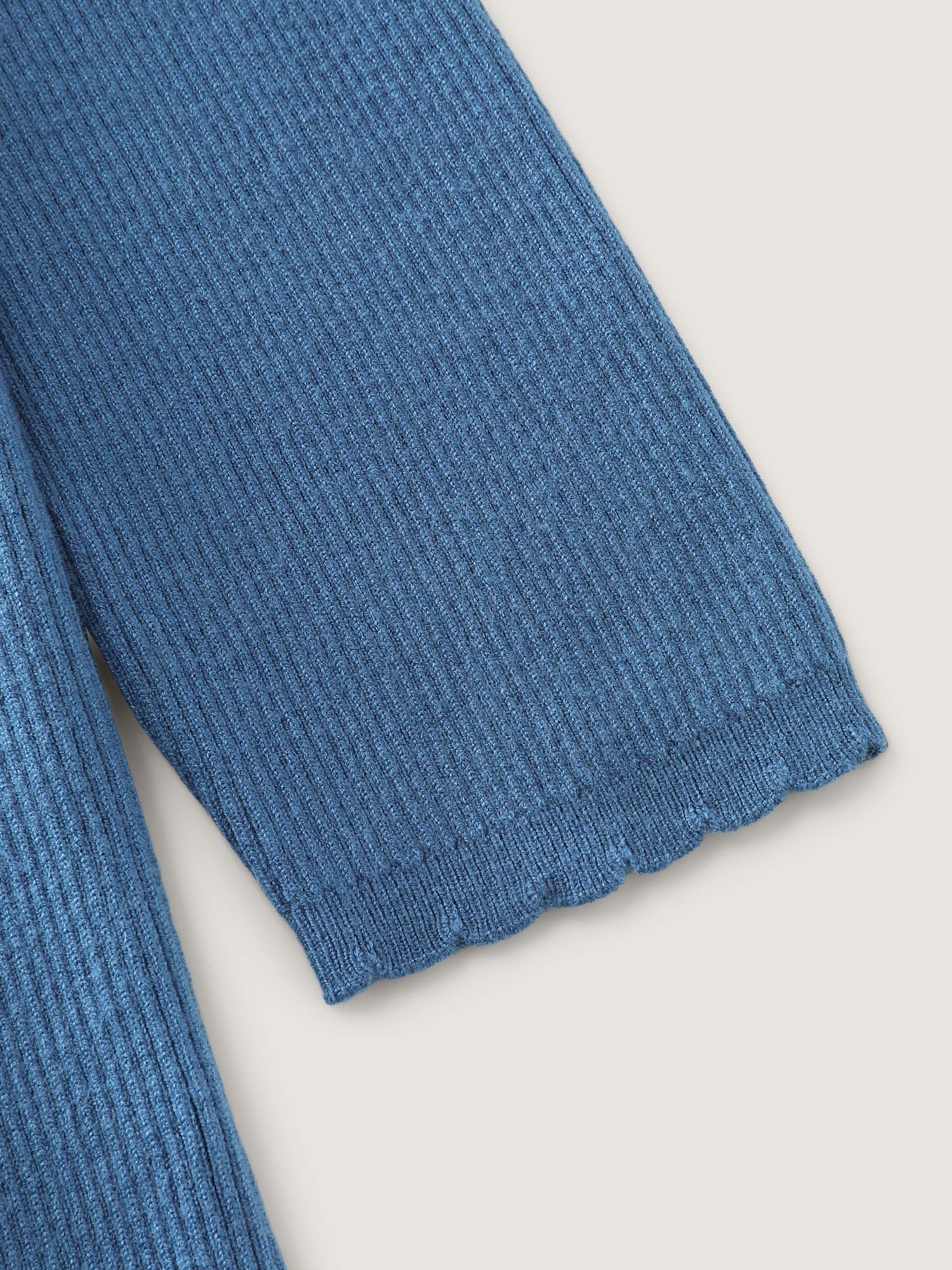 Supersoft Textured Fitted Stretchy Pullover - Image 6
