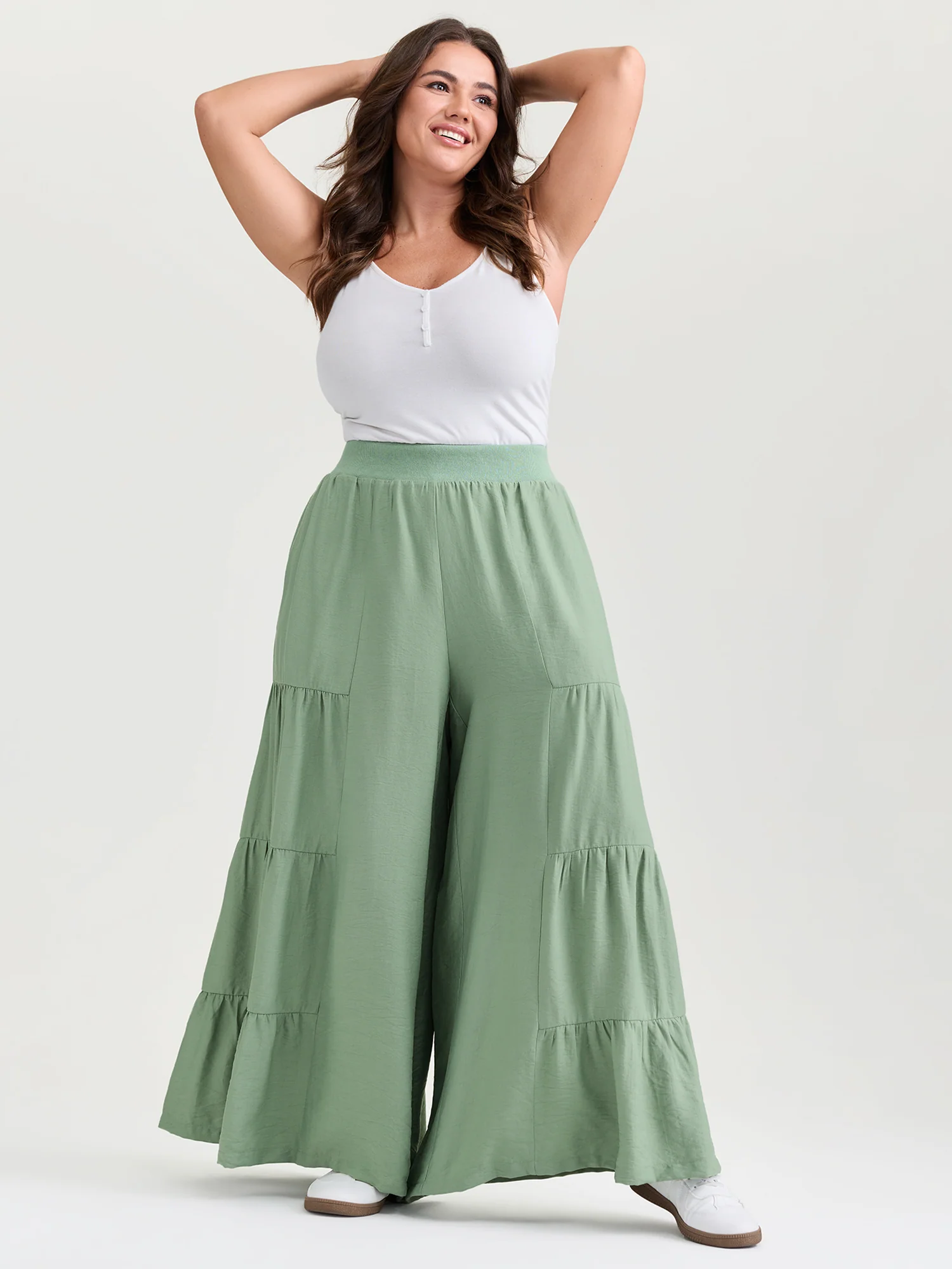 Supersoft Tiered Wide-Leg Pants