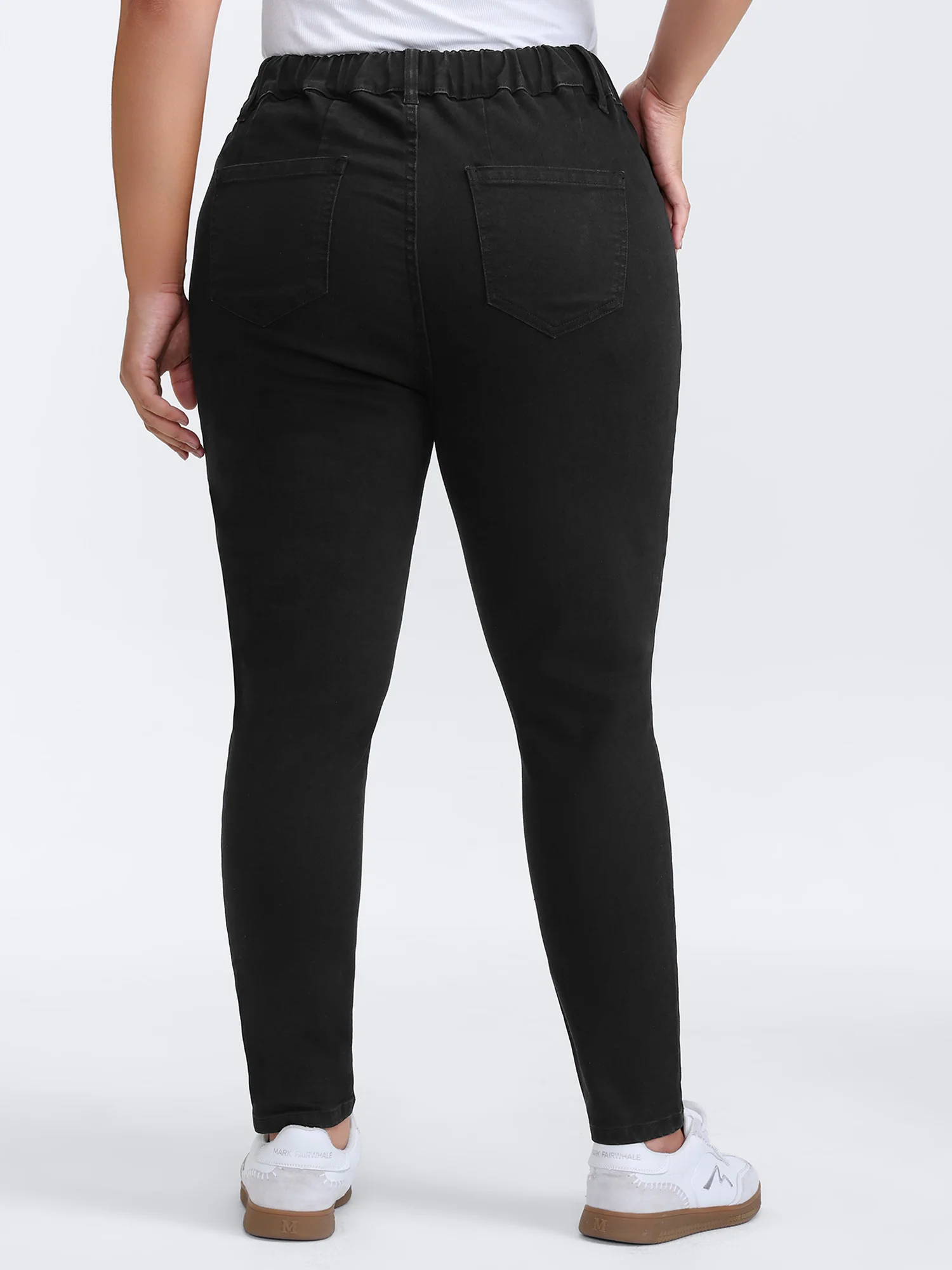 Moderate Stretch Skinny-Fit Cropped Jeans - Image 5