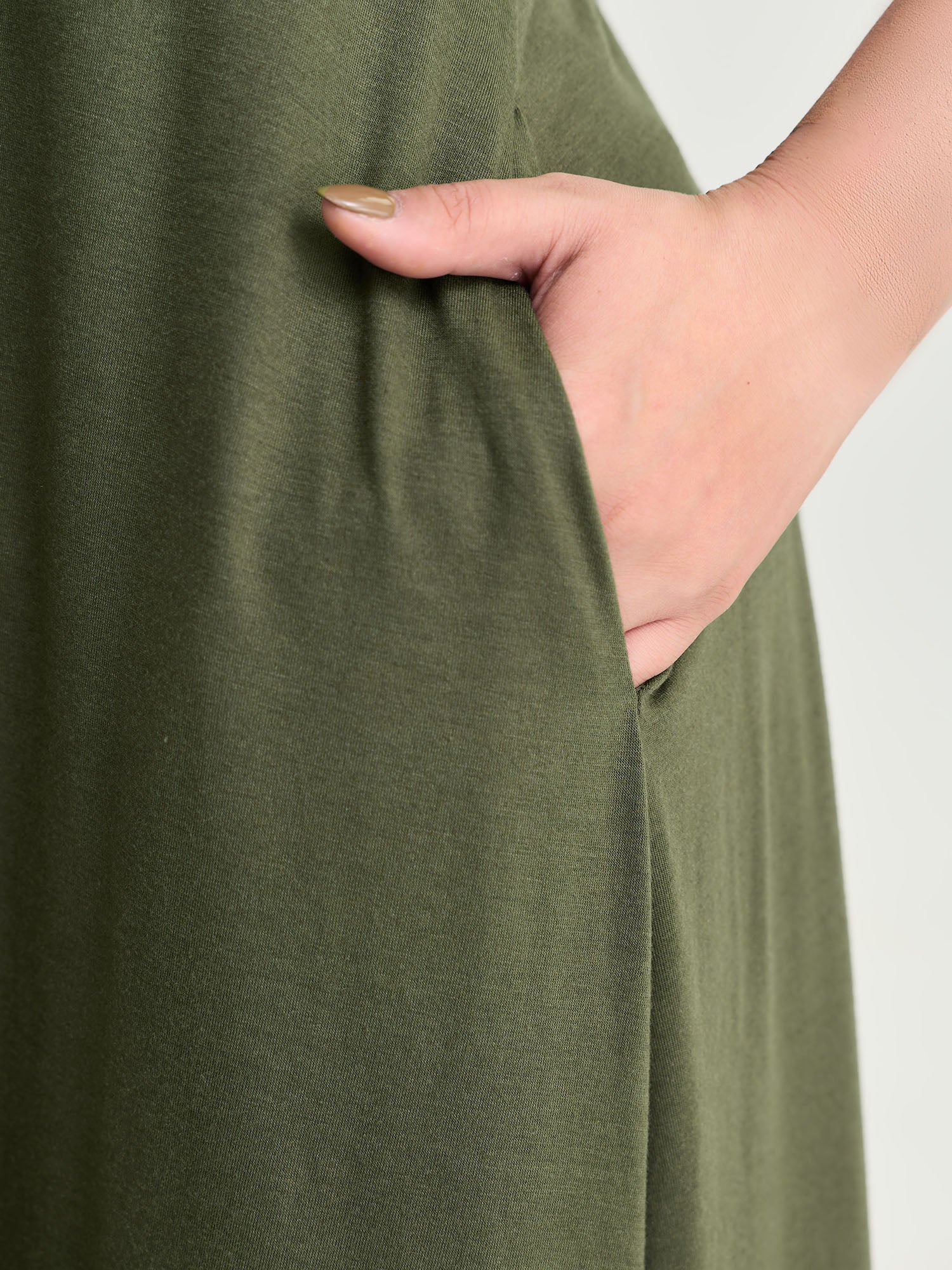 Supersoft Wide-Strap Relaxed-Fit Maxi Dress - Image 4