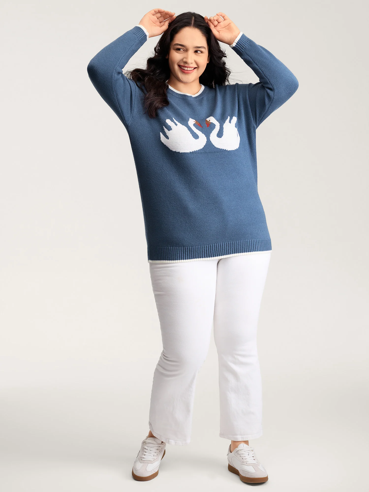 Swan Jacquard Pattern Color Contrast Pullover - Image 3