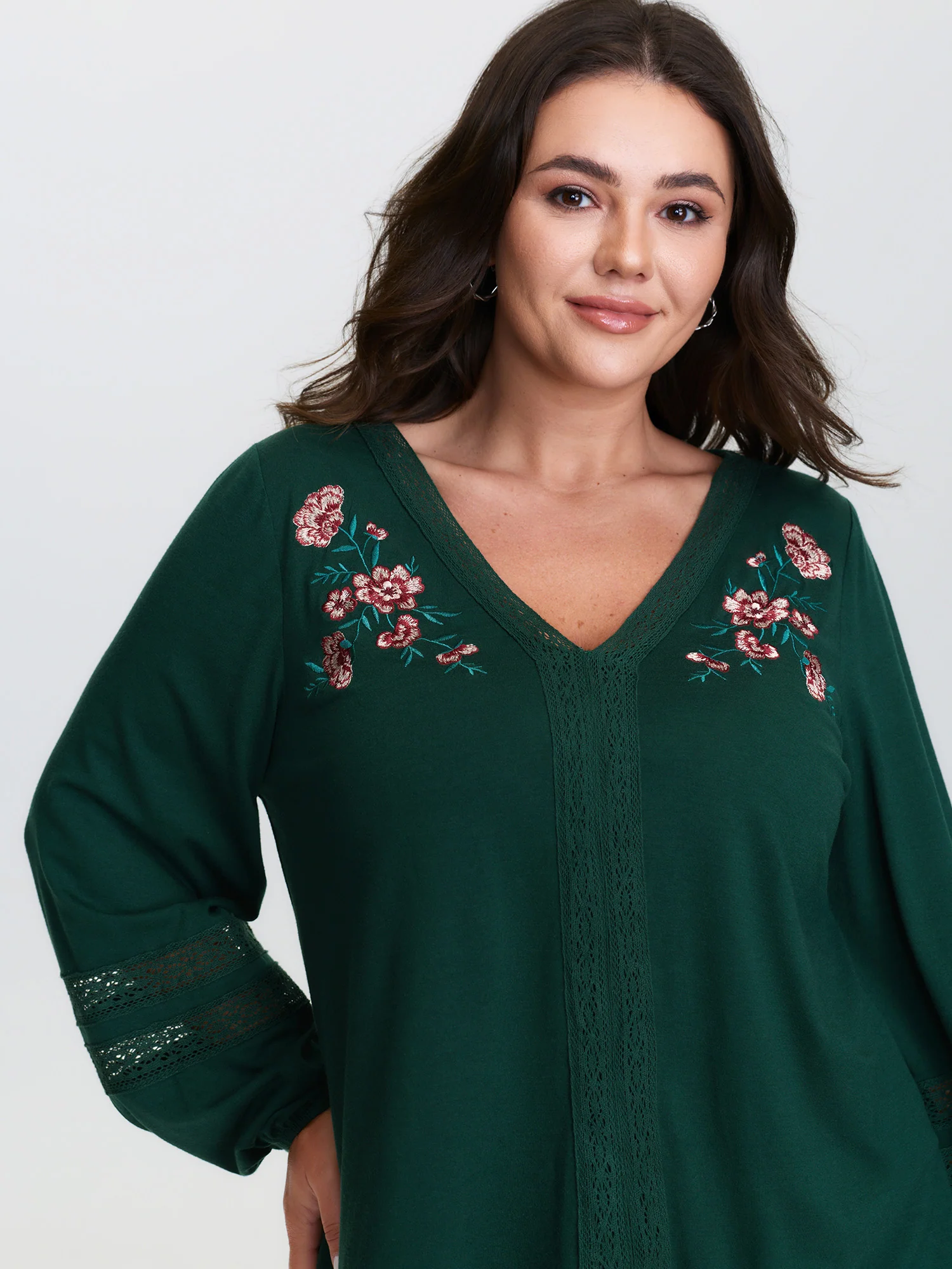 Sweet Floral Embroidery Lace Trim T-Shirt - Image 2