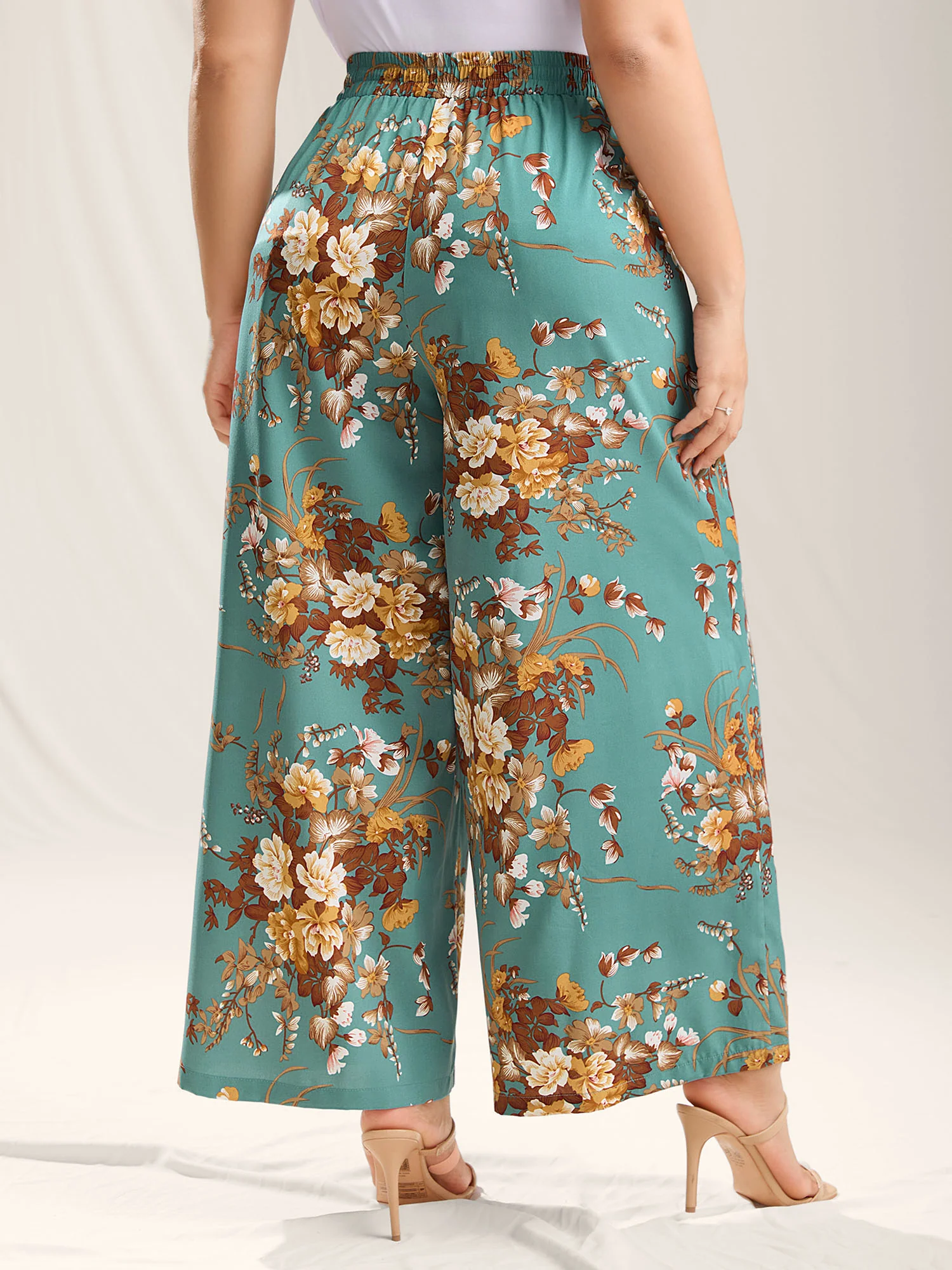Sweet Floral Print Belted Wide-Leg Pants - Image 4
