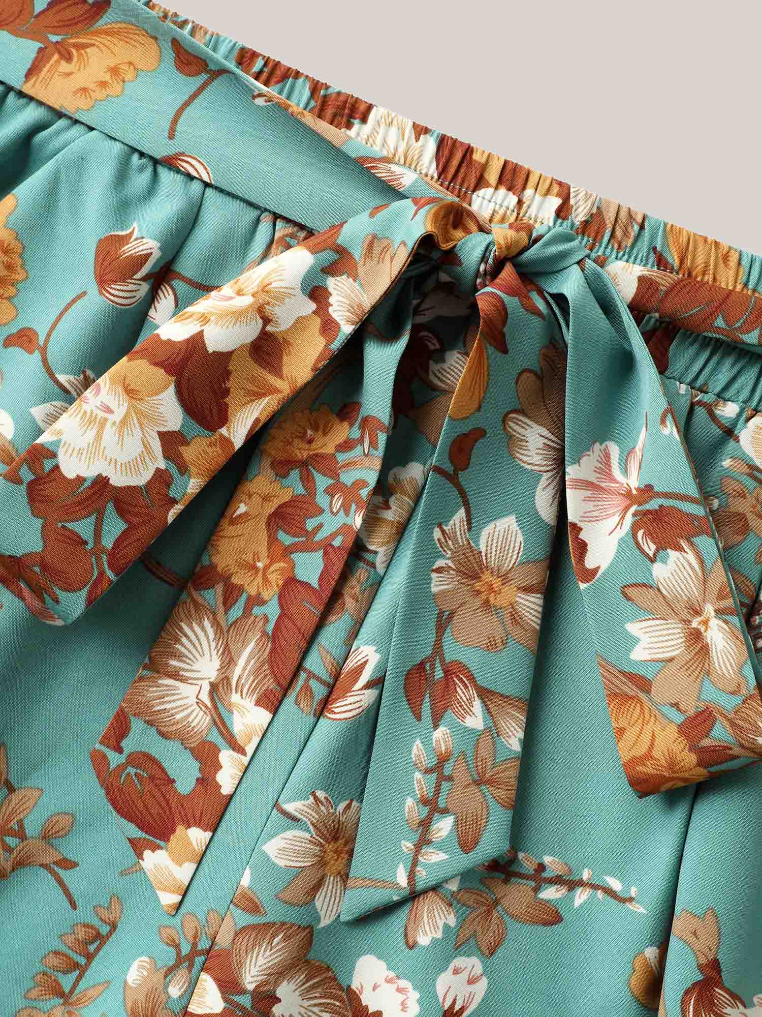 Sweet Floral Print Belted Wide-Leg Pants - Image 5