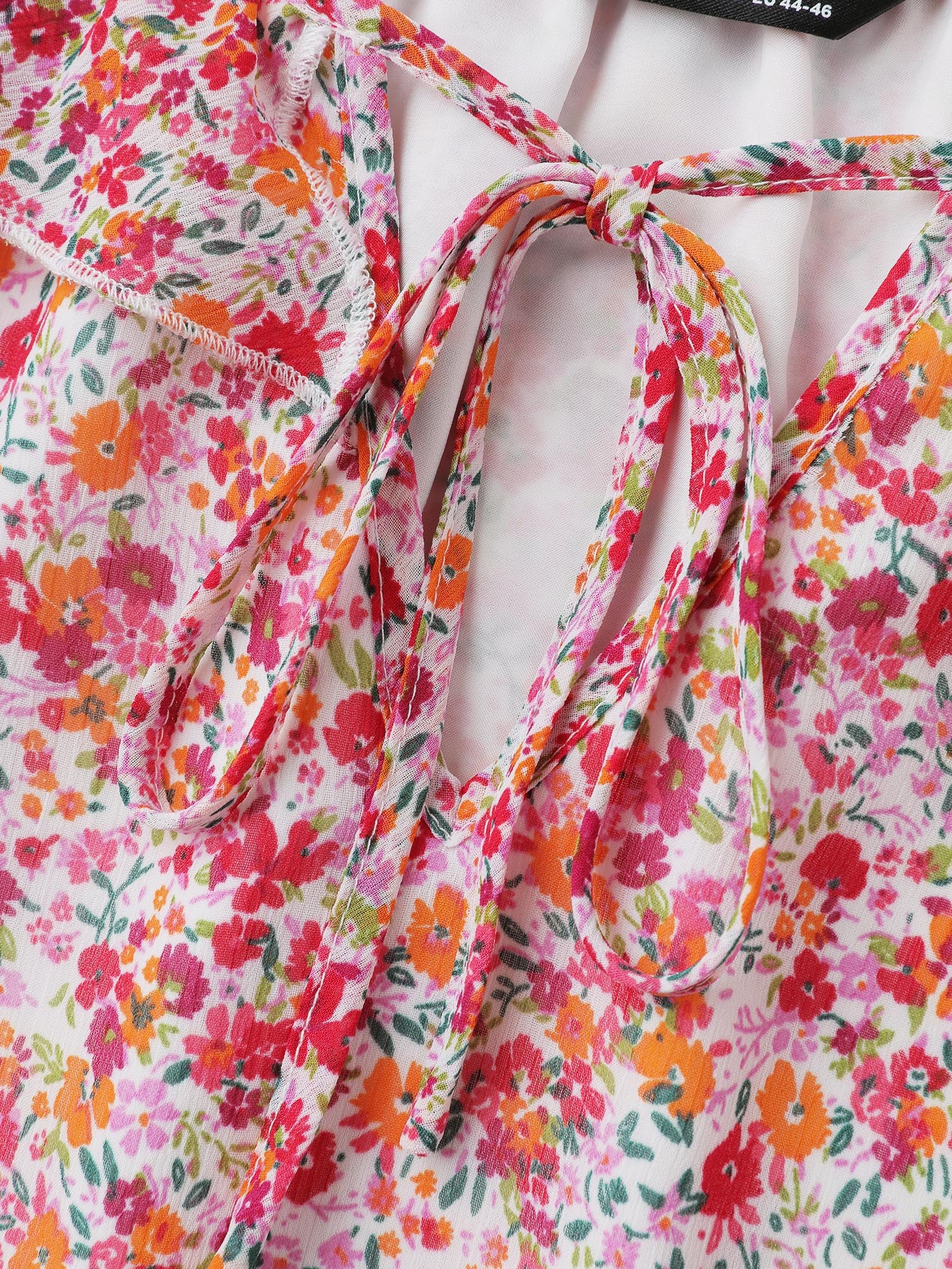 Sweet Floral Print Ruffled Neck Blouse - Image 5