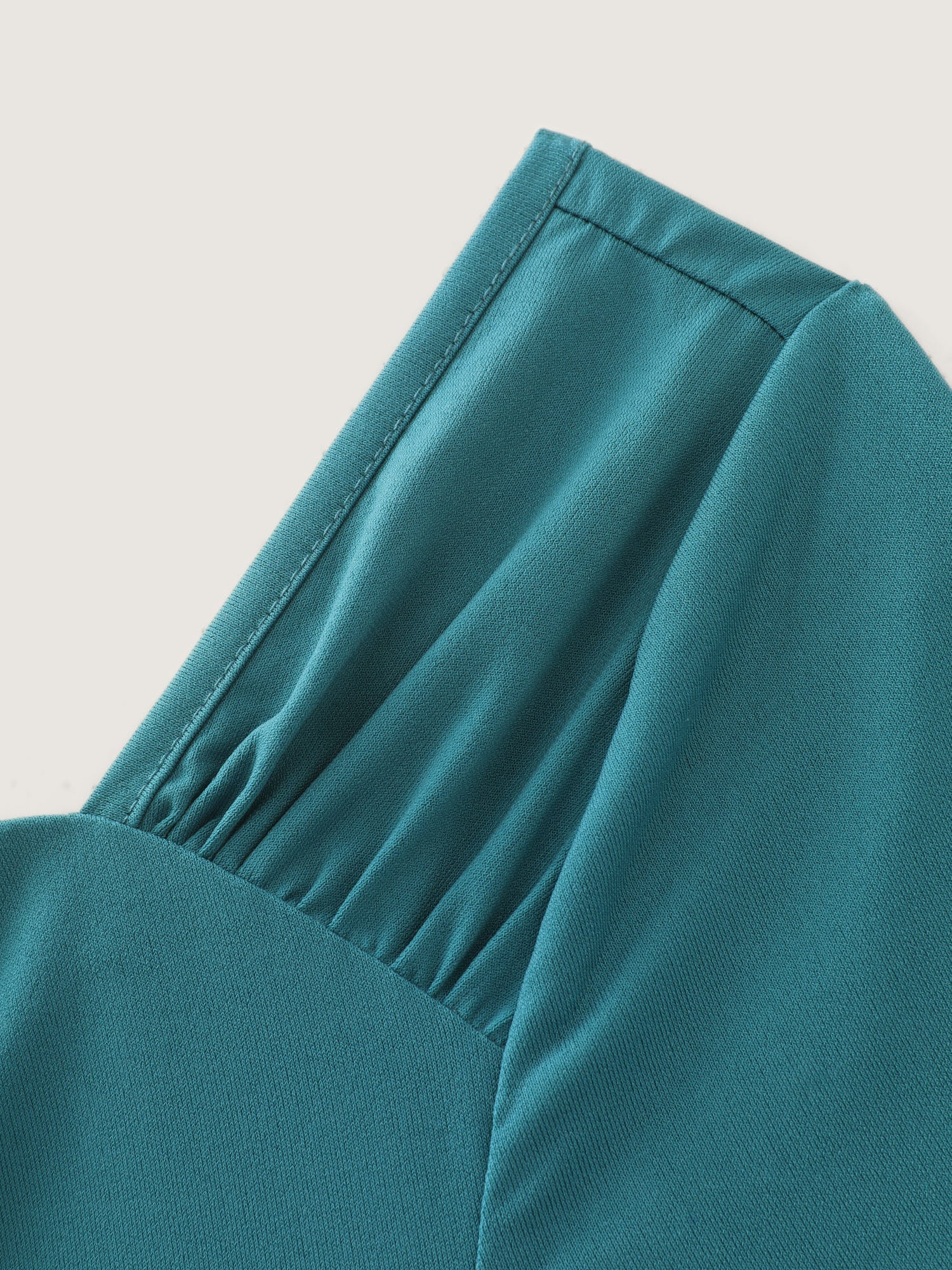 Sweetheart Neckline Metal Loop Fitted Knit Top - Image 5