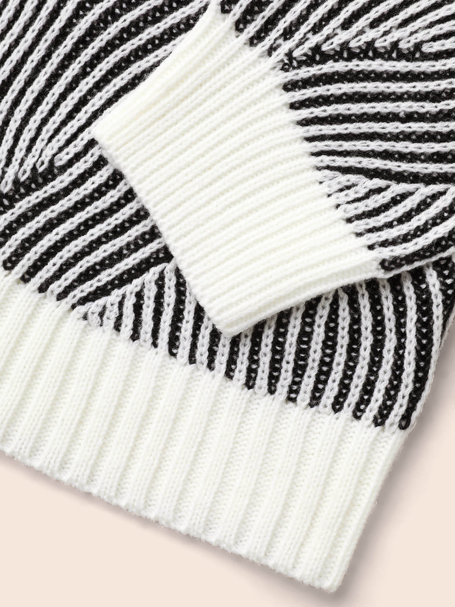 Texture Contrast Round Neck Pullover - Image 7