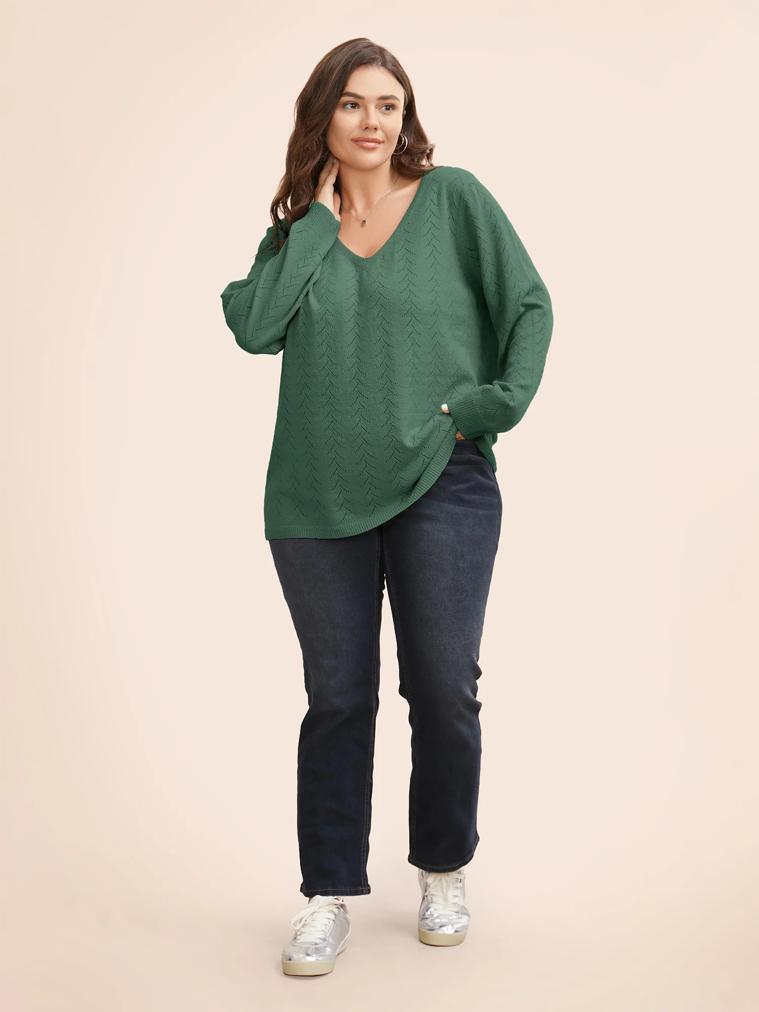 Texture V Neck Lightweight Pullover - Image 4