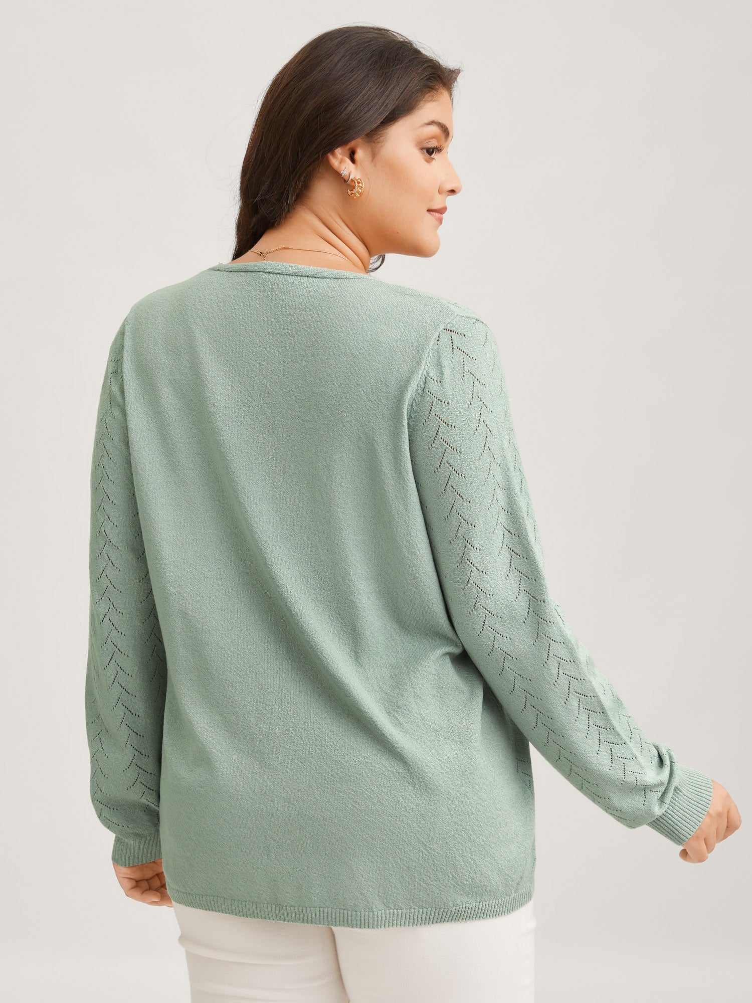 Texture V Neck Lightweight Pullover - Image 8