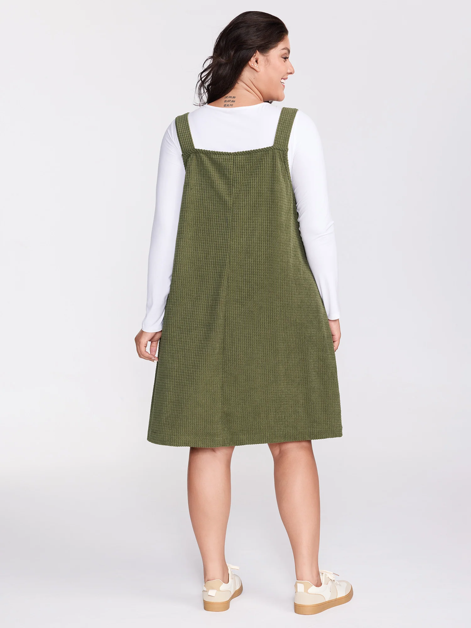 Textured Adjustable Overall Pockets Knee-Length Dress - Image 4